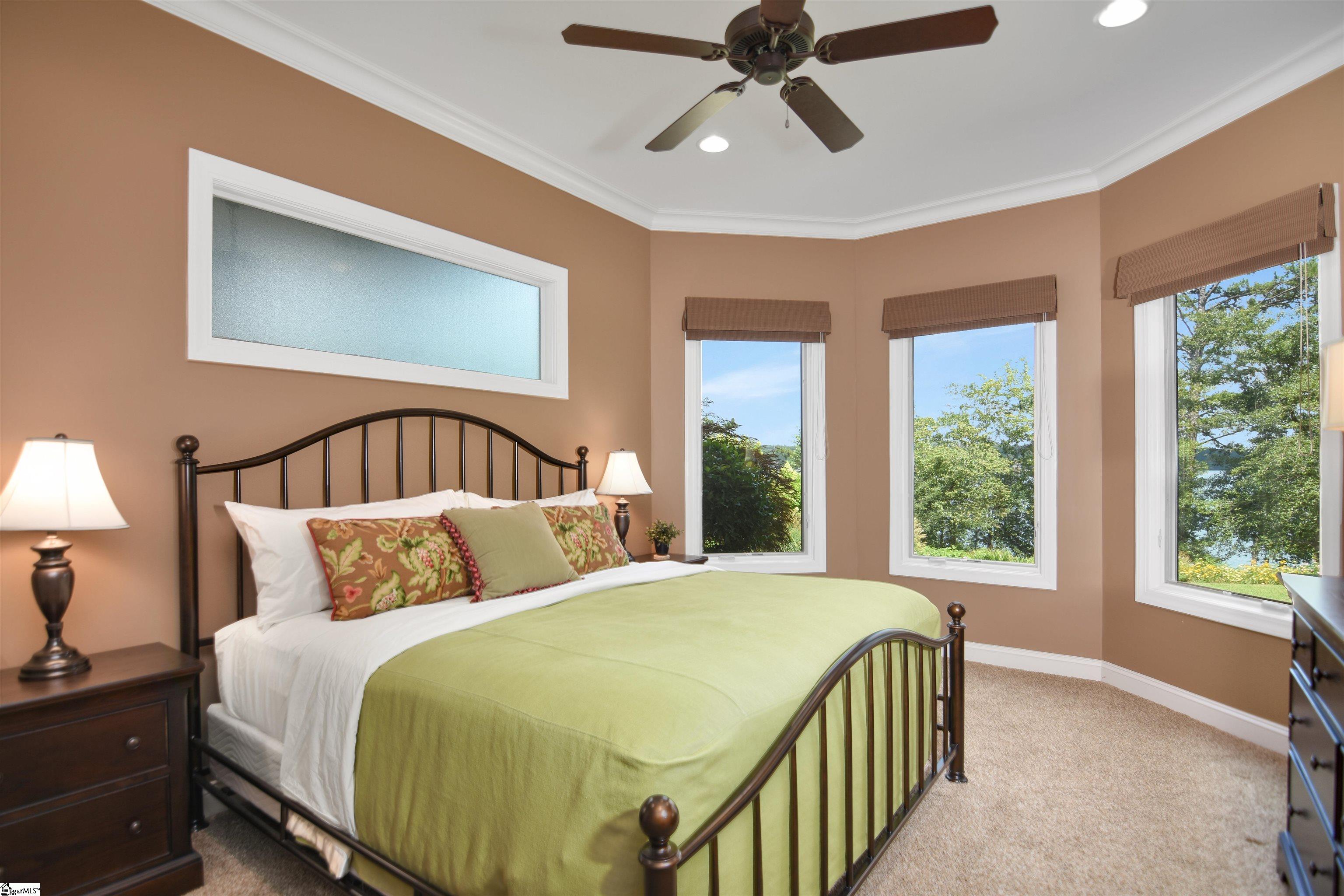 124 Pineridge Pointe Drive Seneca, SC 29672