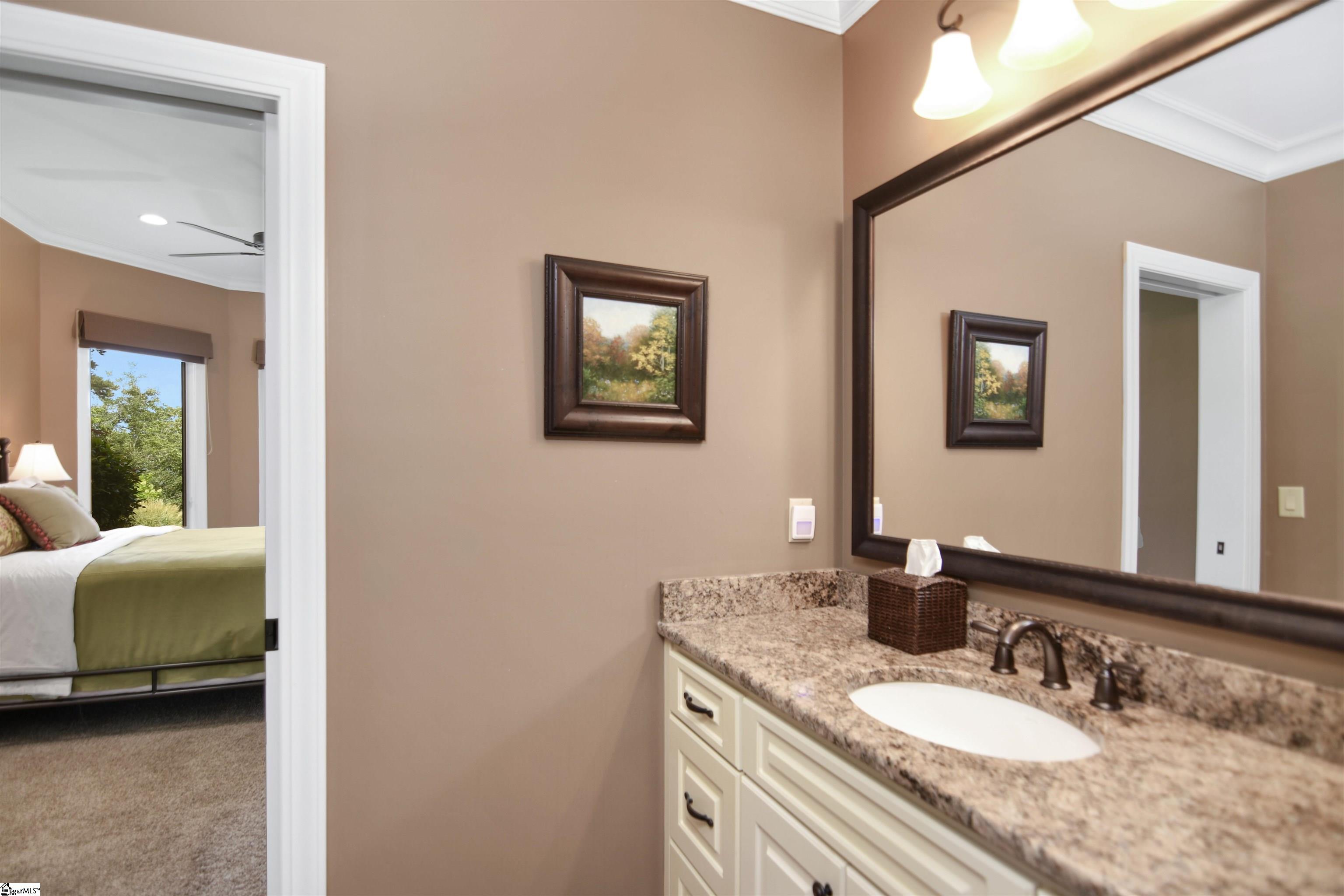 124 Pineridge Pointe Drive Seneca, SC 29672