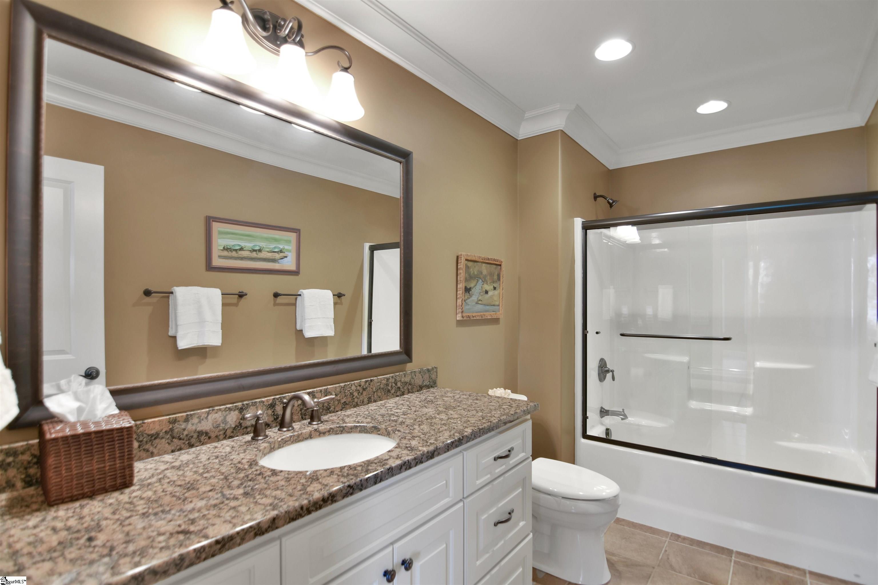 124 Pineridge Pointe Drive Seneca, SC 29672