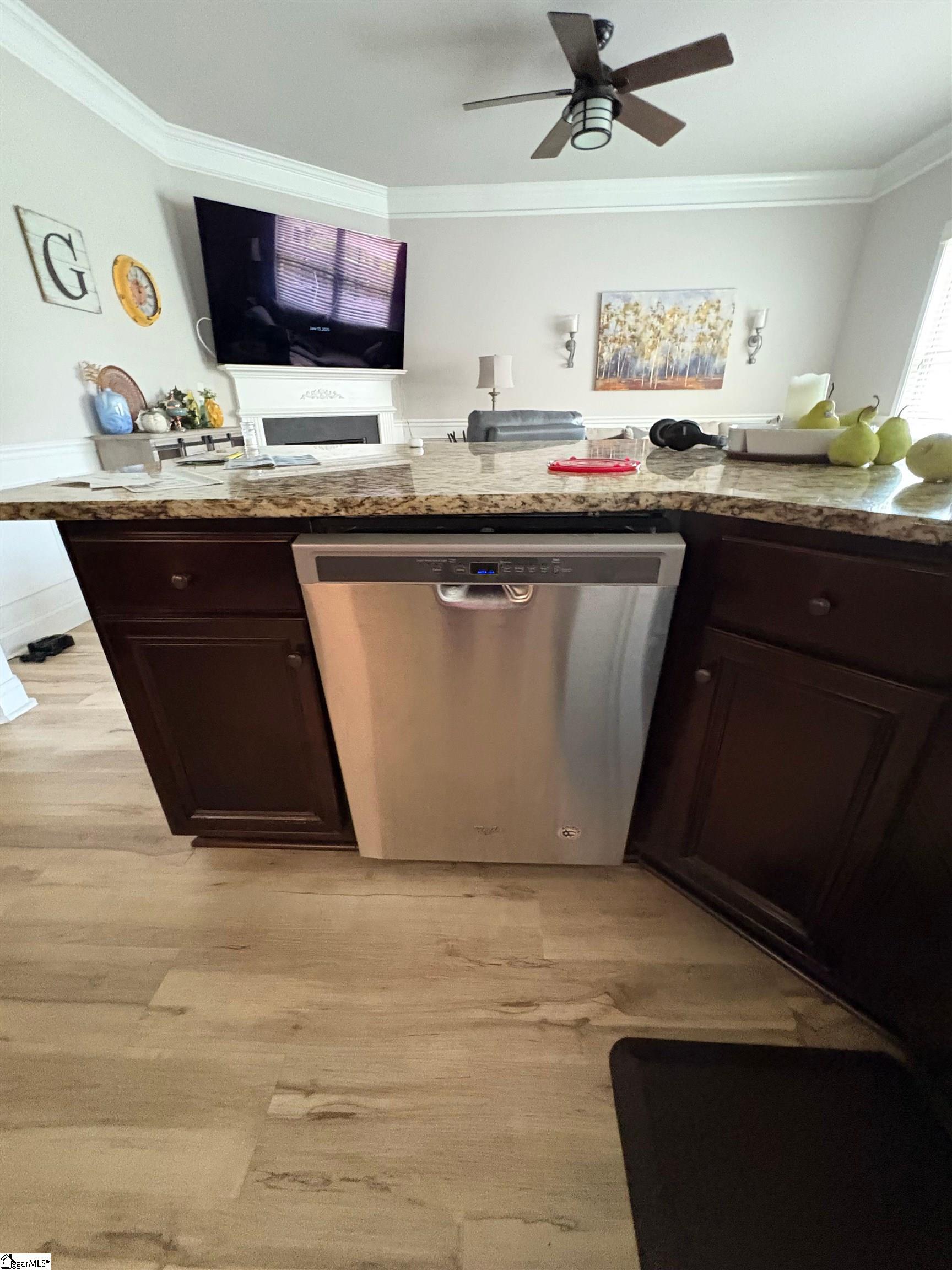 232 Abbey Gardens Lane Simpsonville, SC 29681