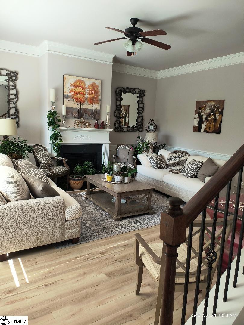 232 Abbey Gardens Lane Simpsonville, SC 29681
