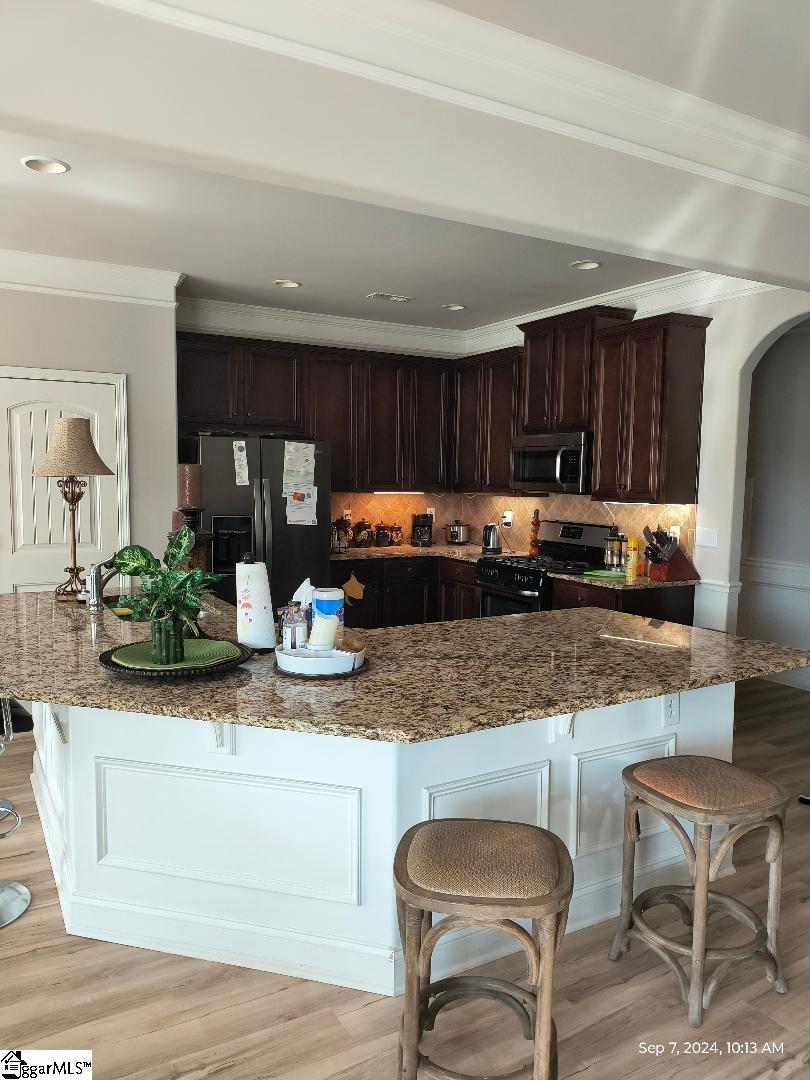 232 Abbey Gardens Lane Simpsonville, SC 29681