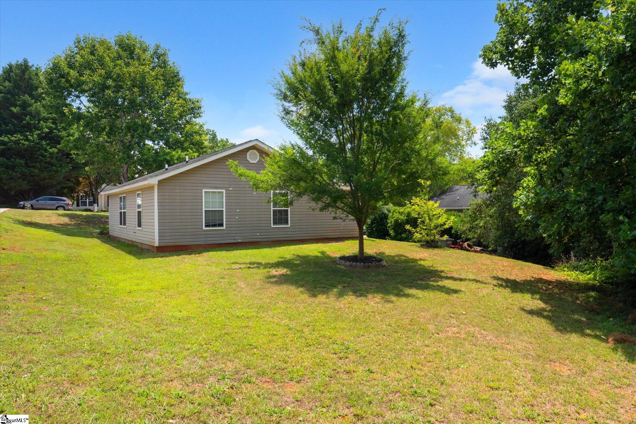 6 Pathway Drive Greenville, SC 29611