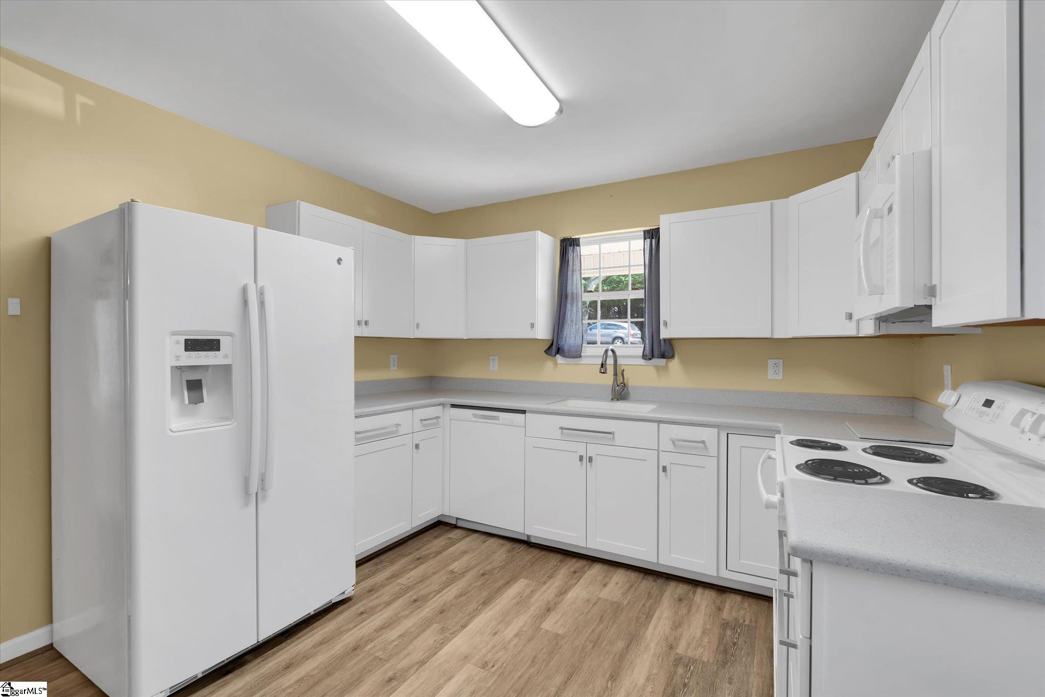 6 Pathway Drive Greenville, SC 29611