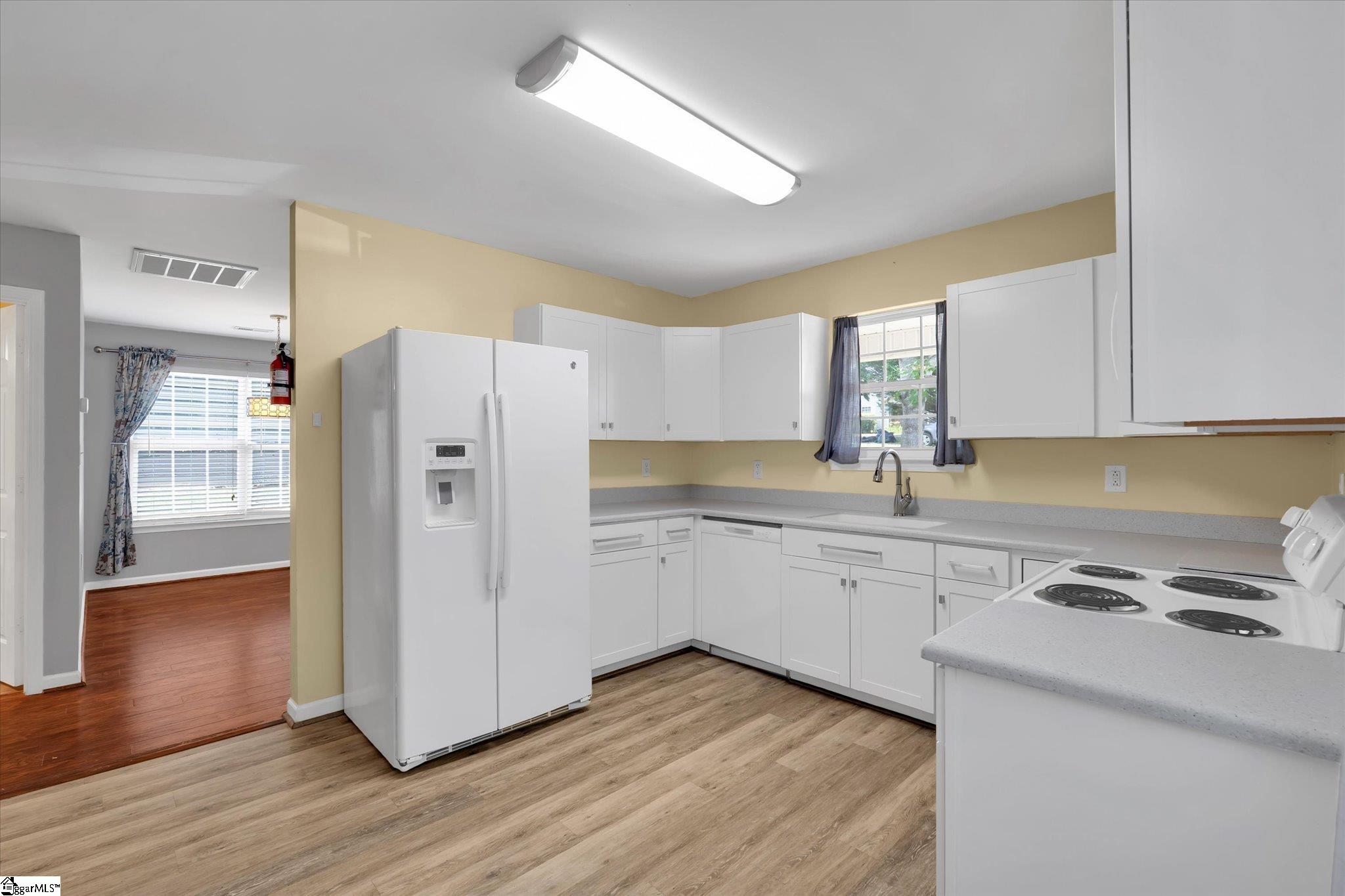 6 Pathway Drive Greenville, SC 29611