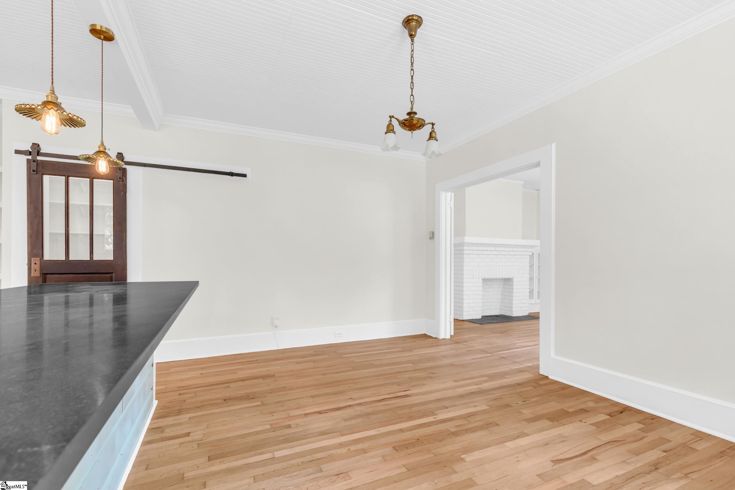 221 Brookdale Avenue Greenville, SC 29607