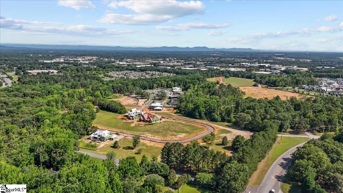 26 Rocky Point Way Greenville, SC 29615