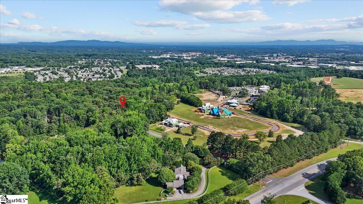 26 Rocky Point Way Greenville, SC 29615