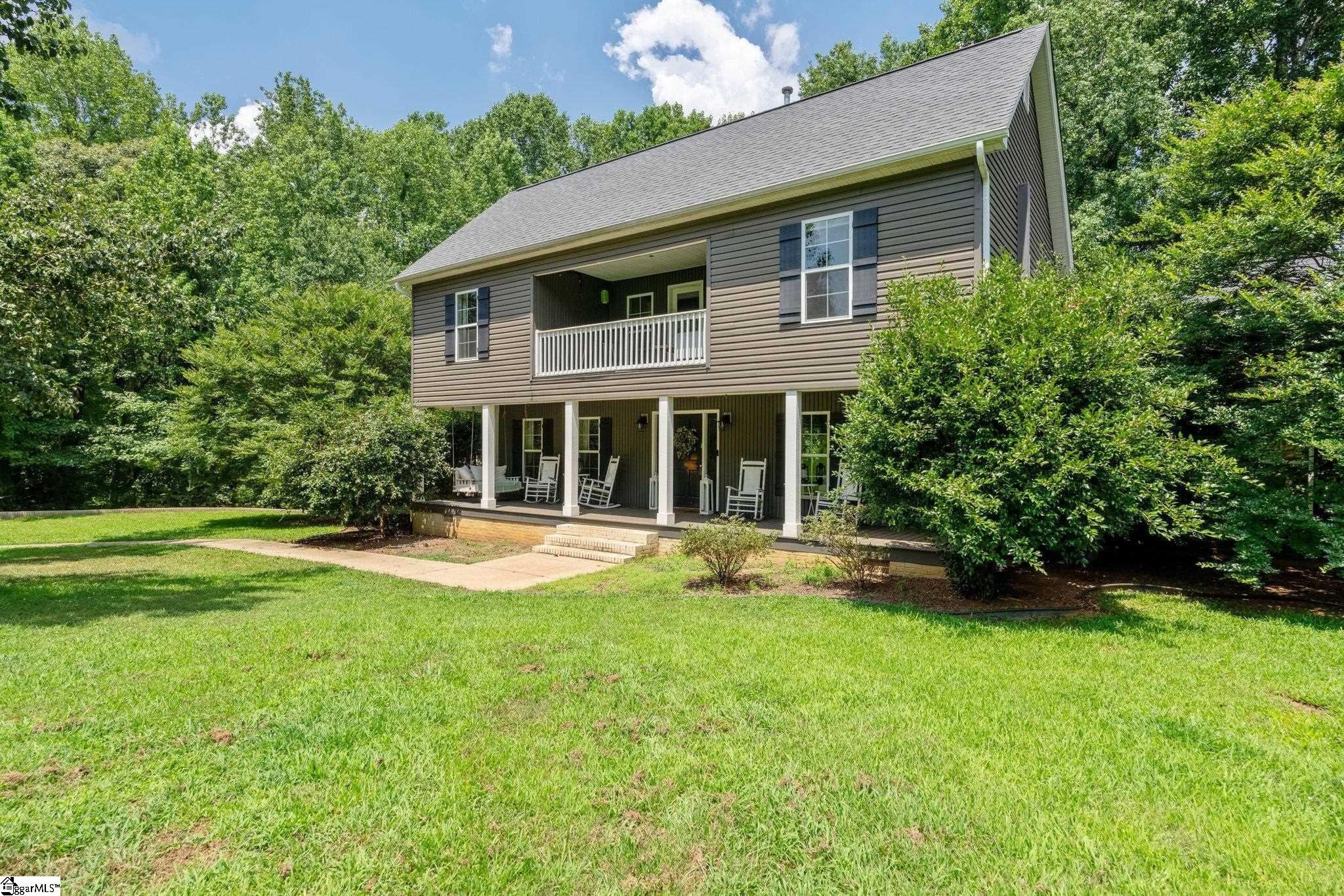 104 Williamsburg Drive Greer, SC 29651