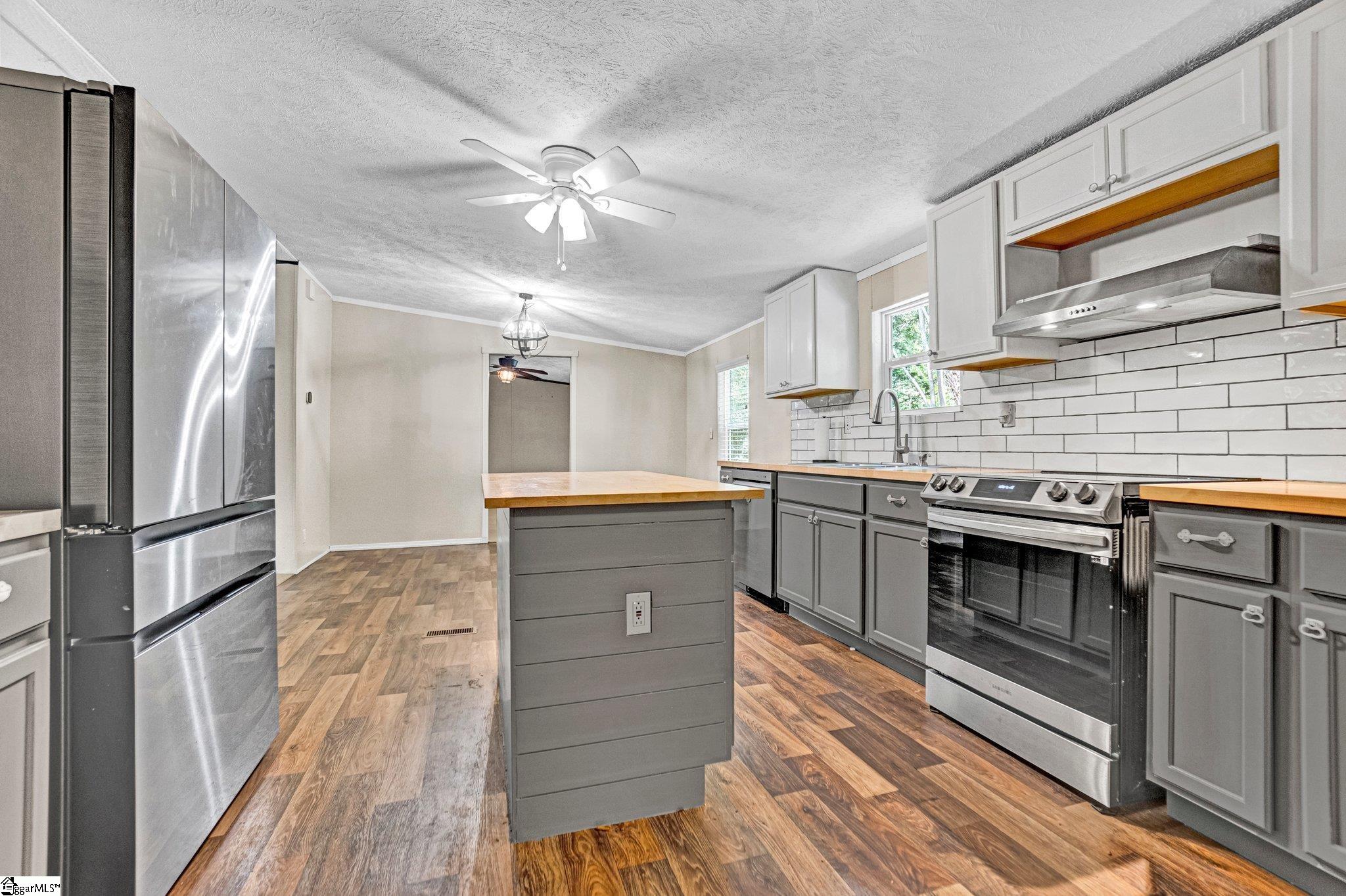 227 Murrell Road Greenville, SC 29605