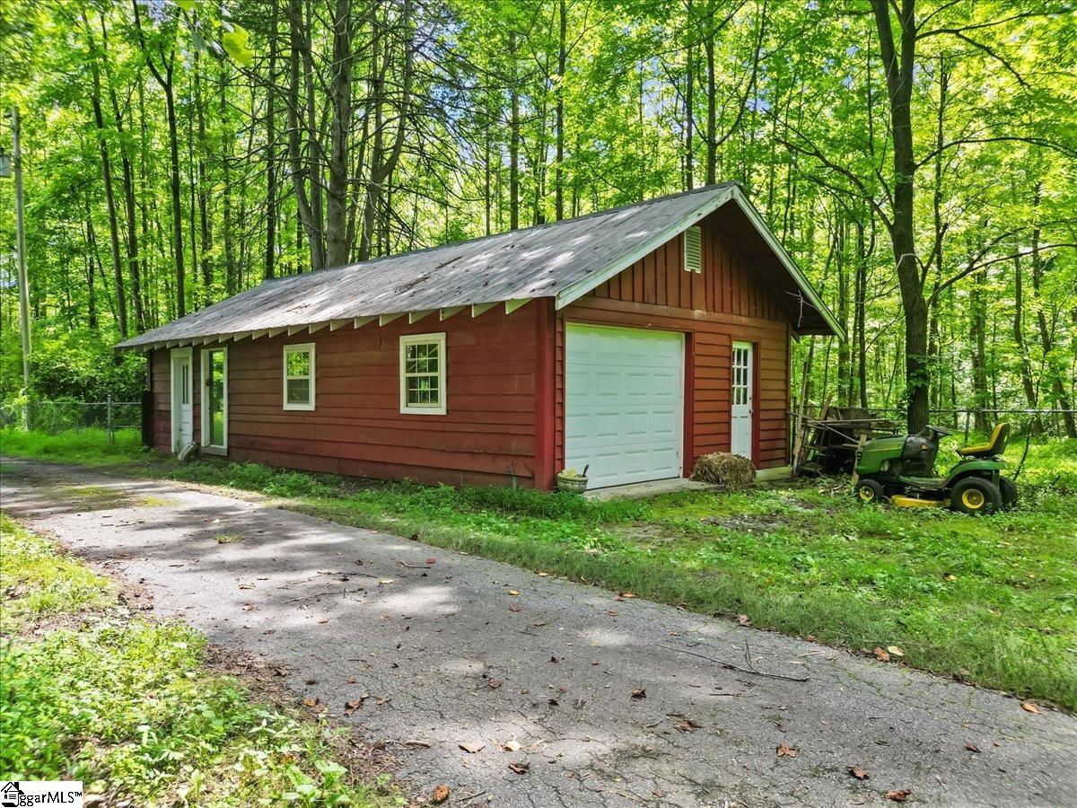 861 Terry Creek Road Travelers Rest, SC 29690