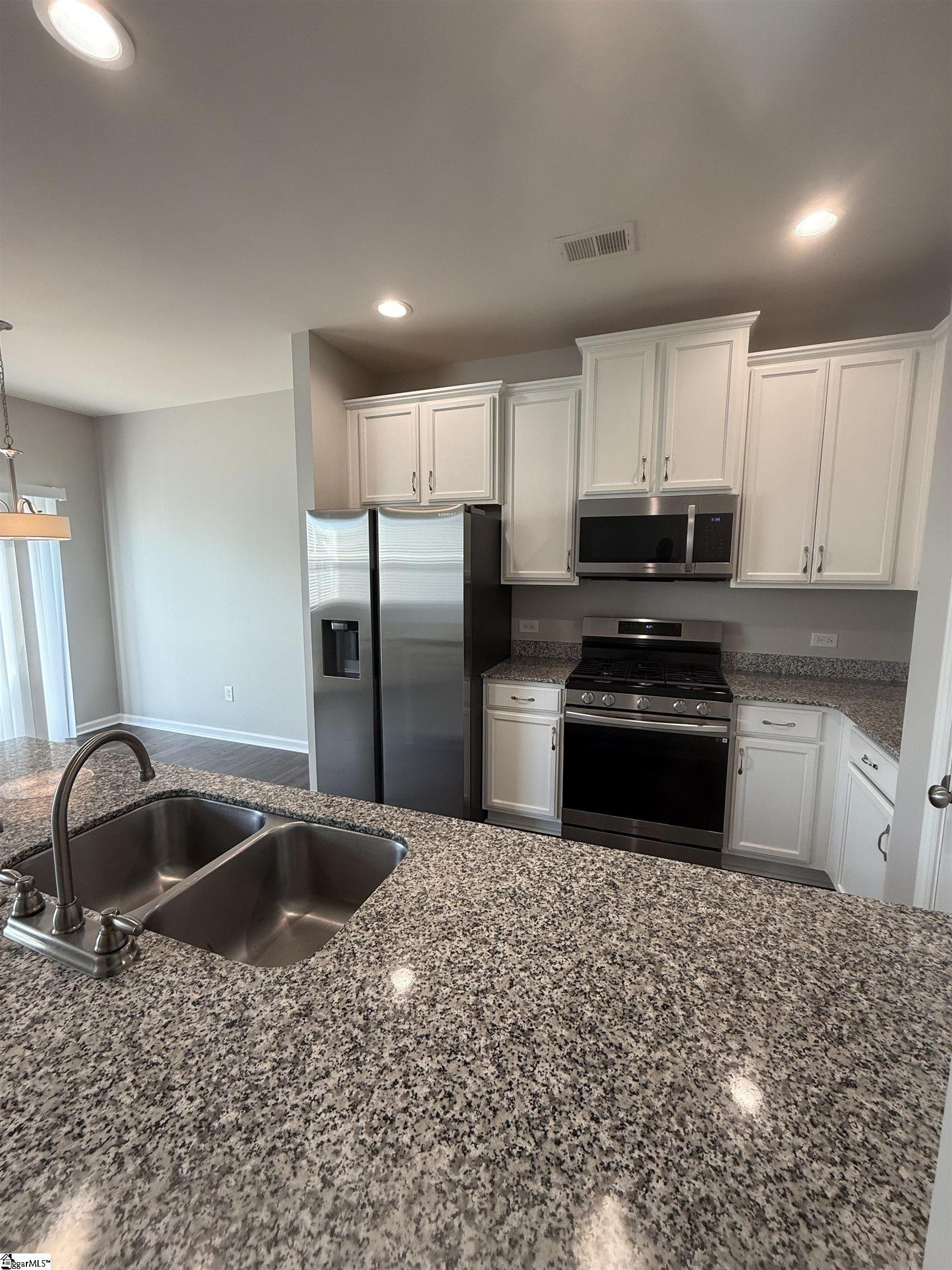 158 Clingstone Trail Duncan, SC 29334