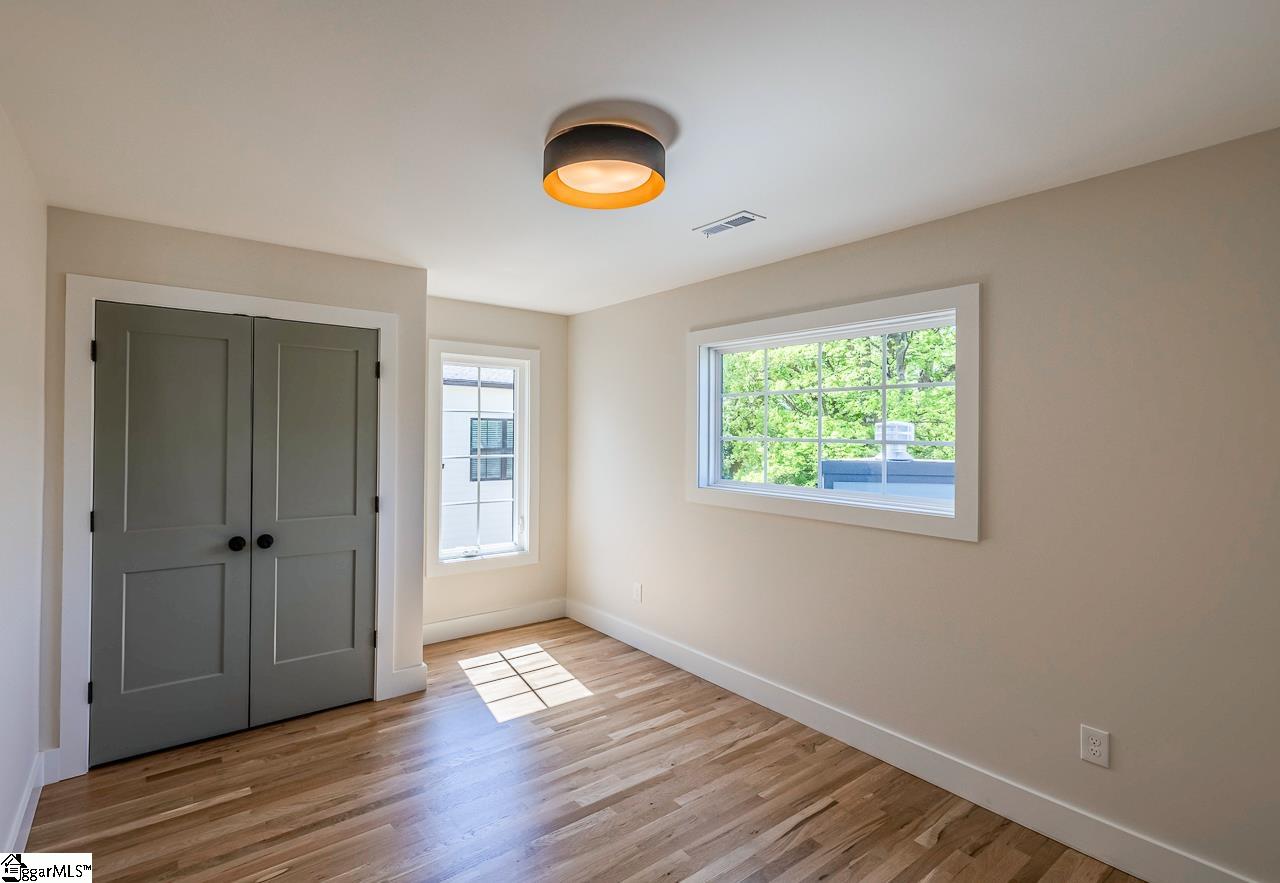 11 Stall Street Greenville, SC 29609