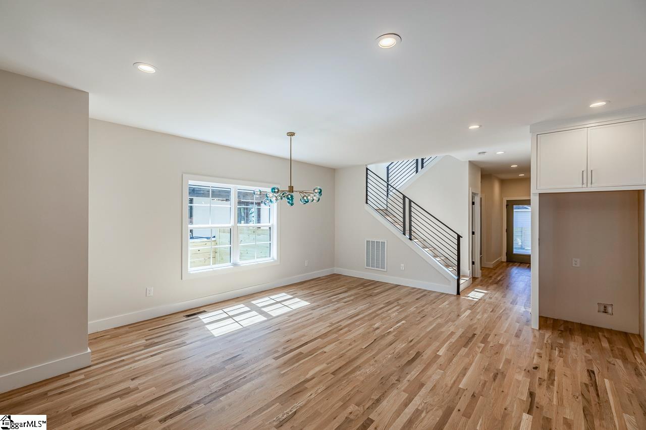 11 Stall Street Greenville, SC 29609