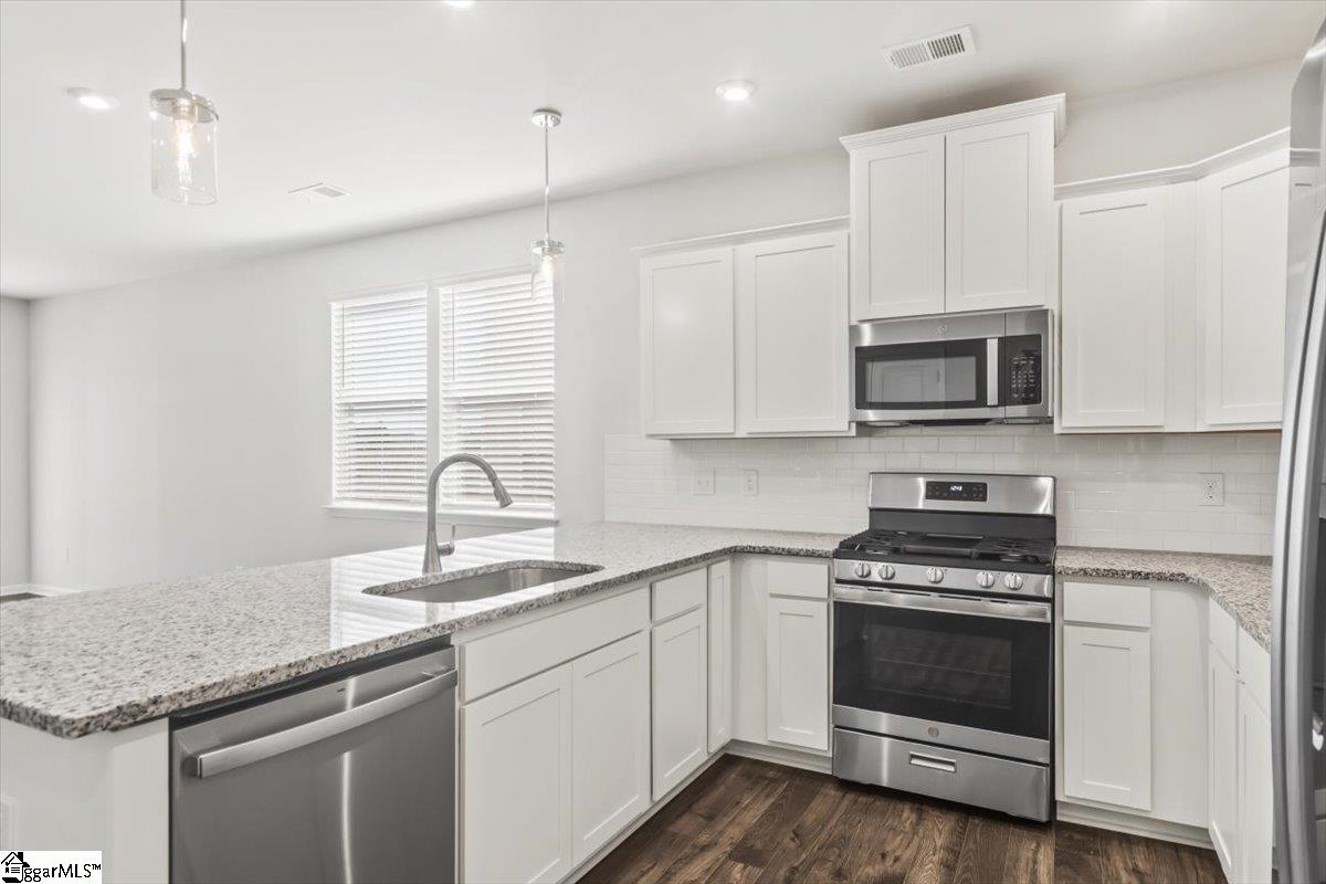 4018 Francis Spring Way Inman, SC 29349