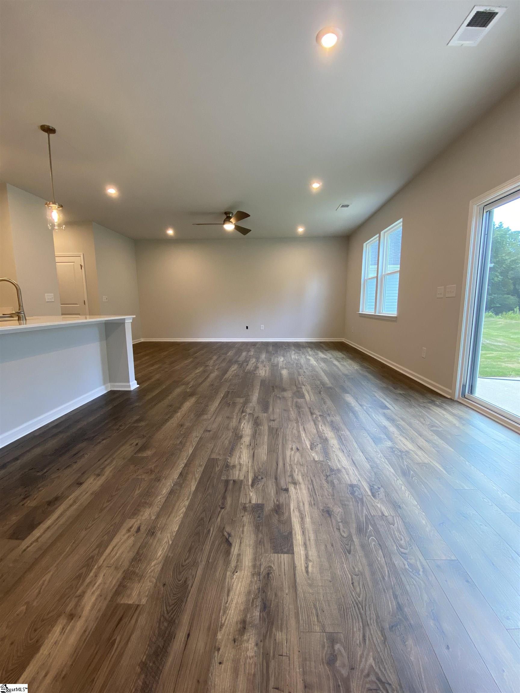 3082 Hillgate Trail Boiling Springs, SC 29316