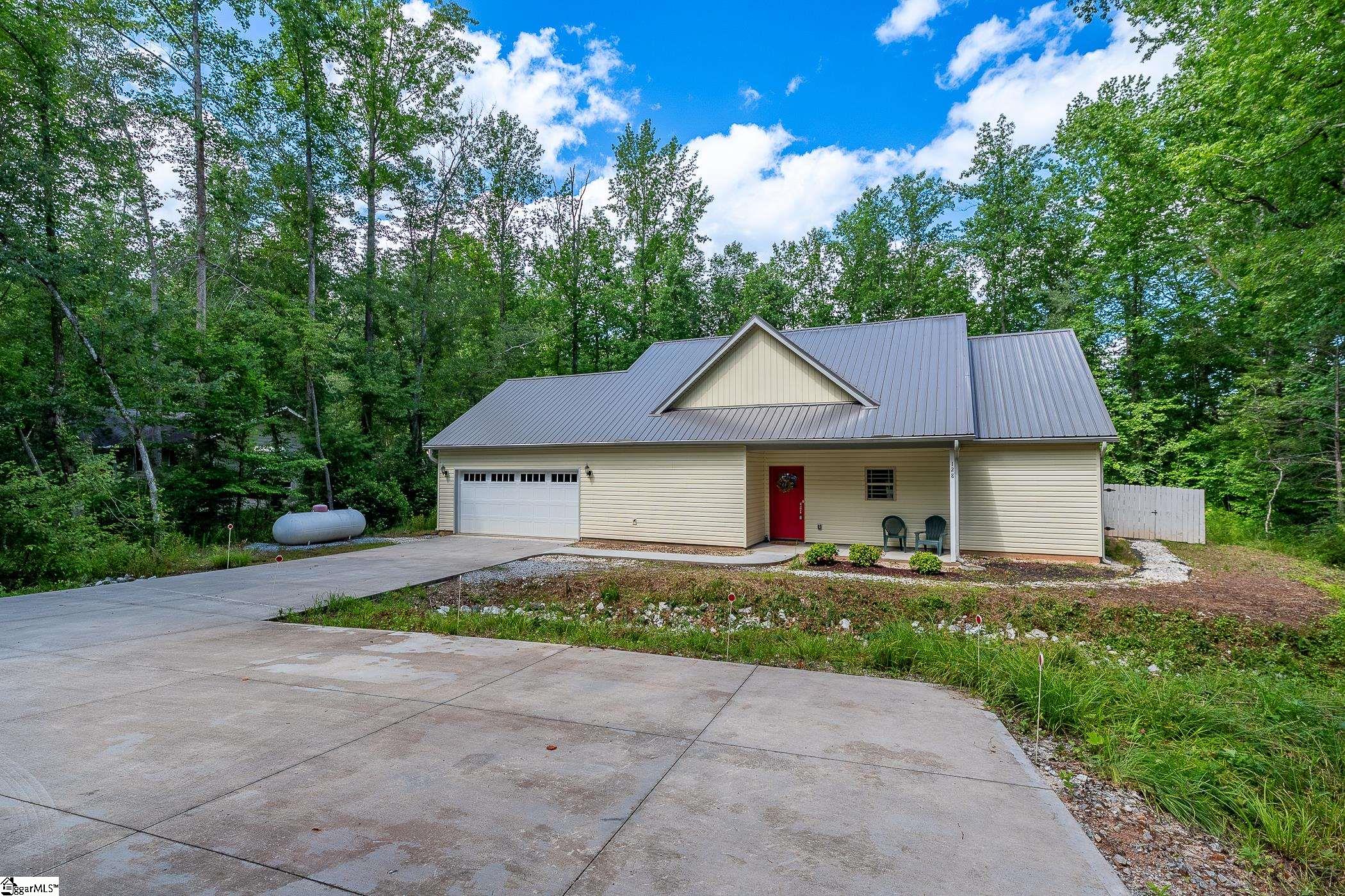128 Willys Creek Circle Pickens, SC 29671