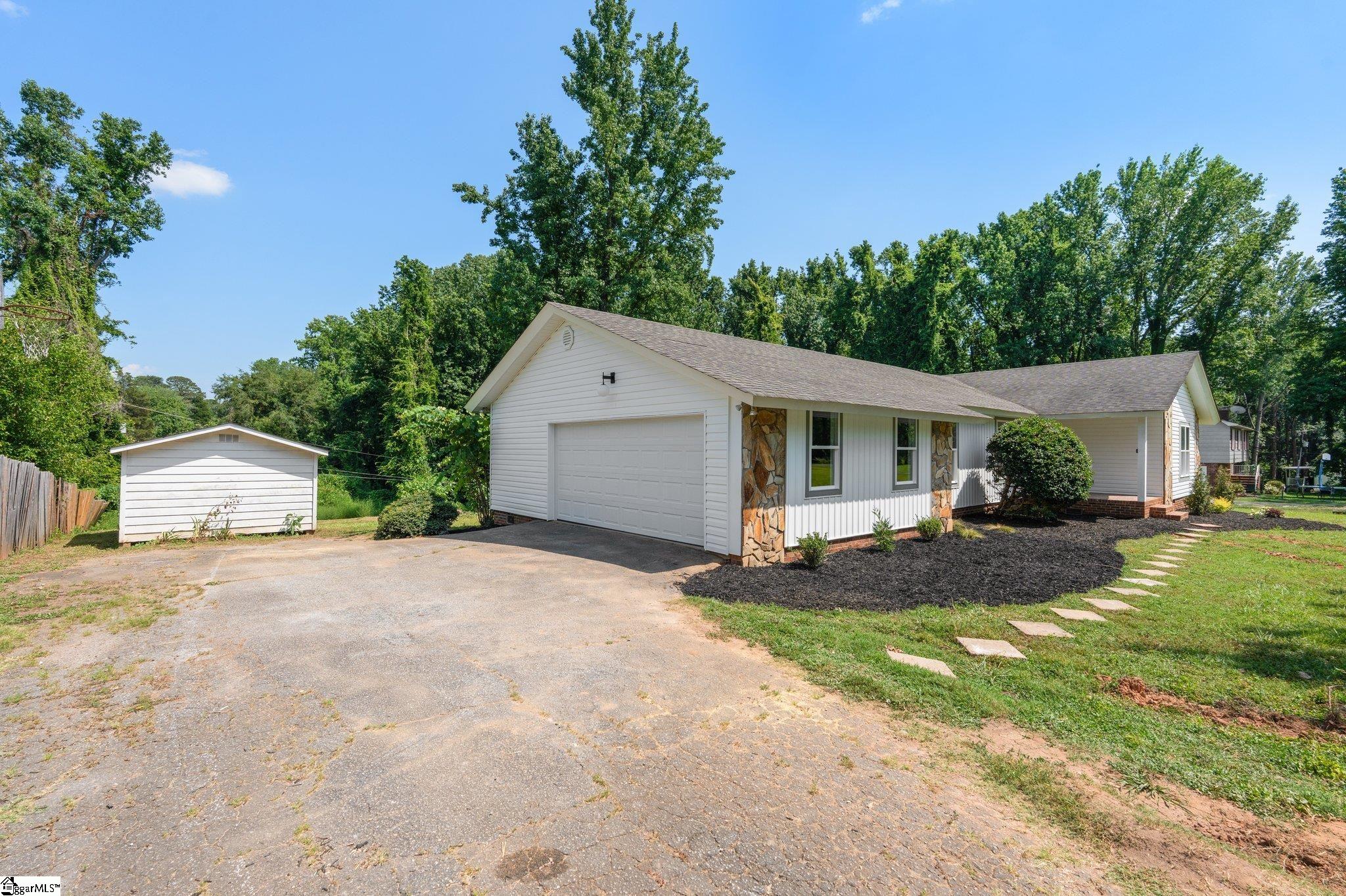 3420 E Croft Circle Spartanburg, SC 29302