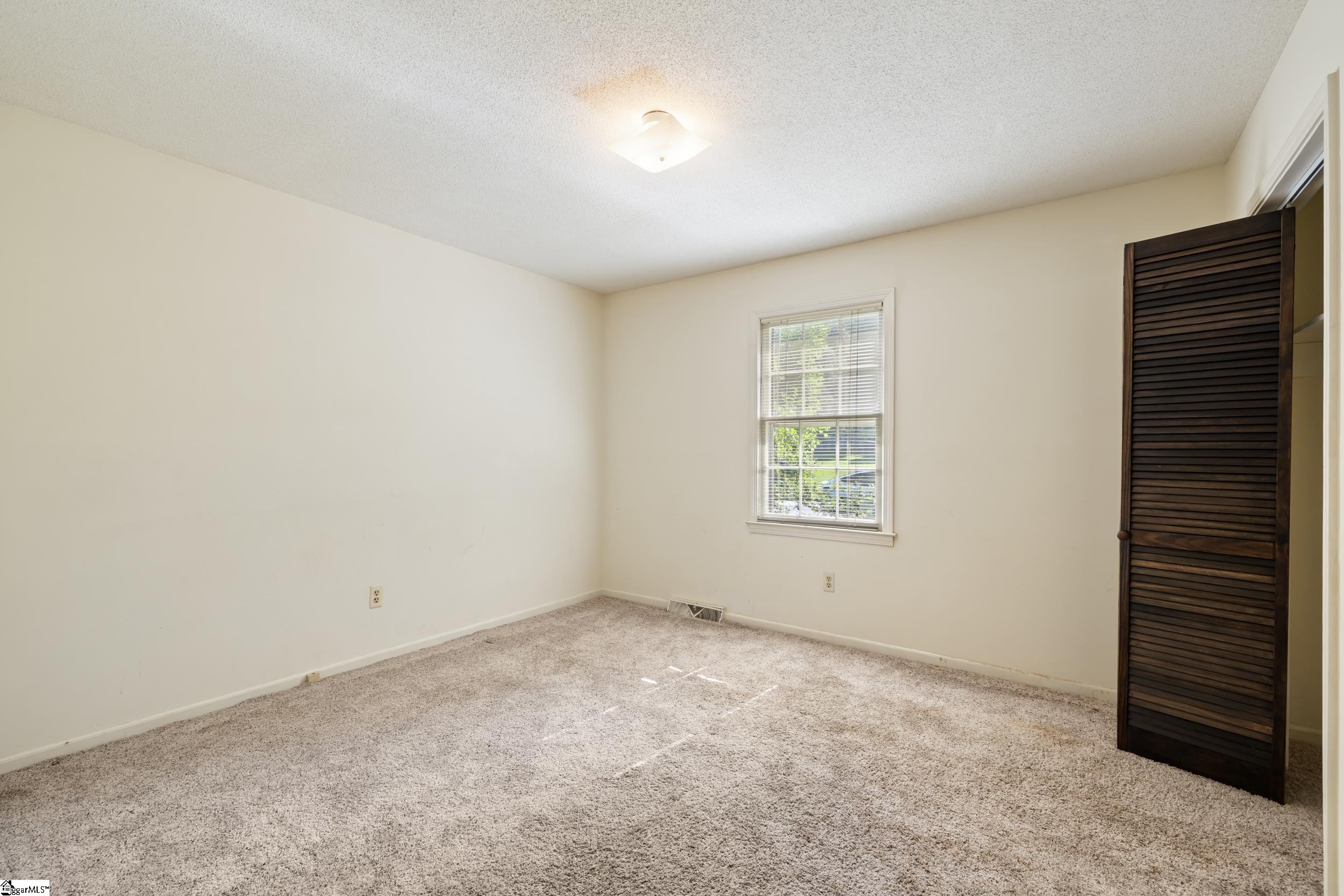 816 Brentwood Way Simpsonville, SC 29680