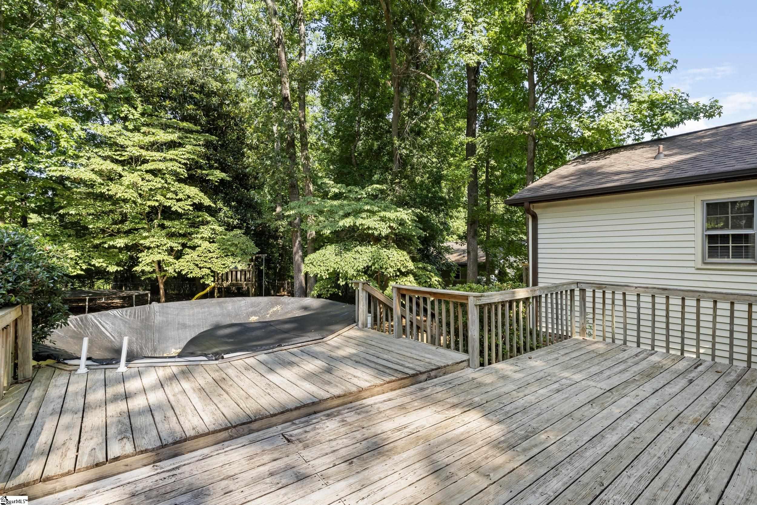 816 Brentwood Way Simpsonville, SC 29680