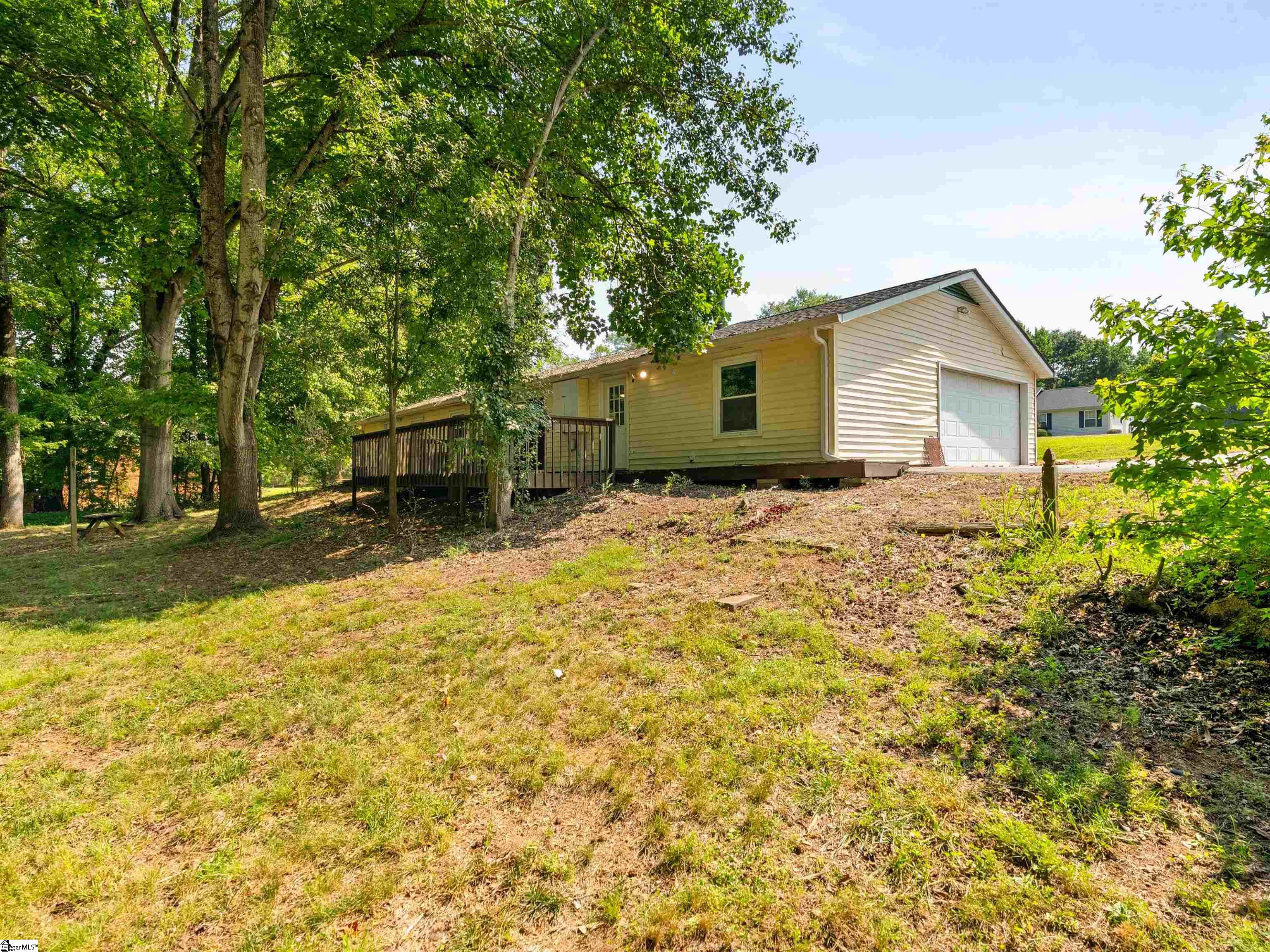 113 Commodore Drive Duncan, SC 29334