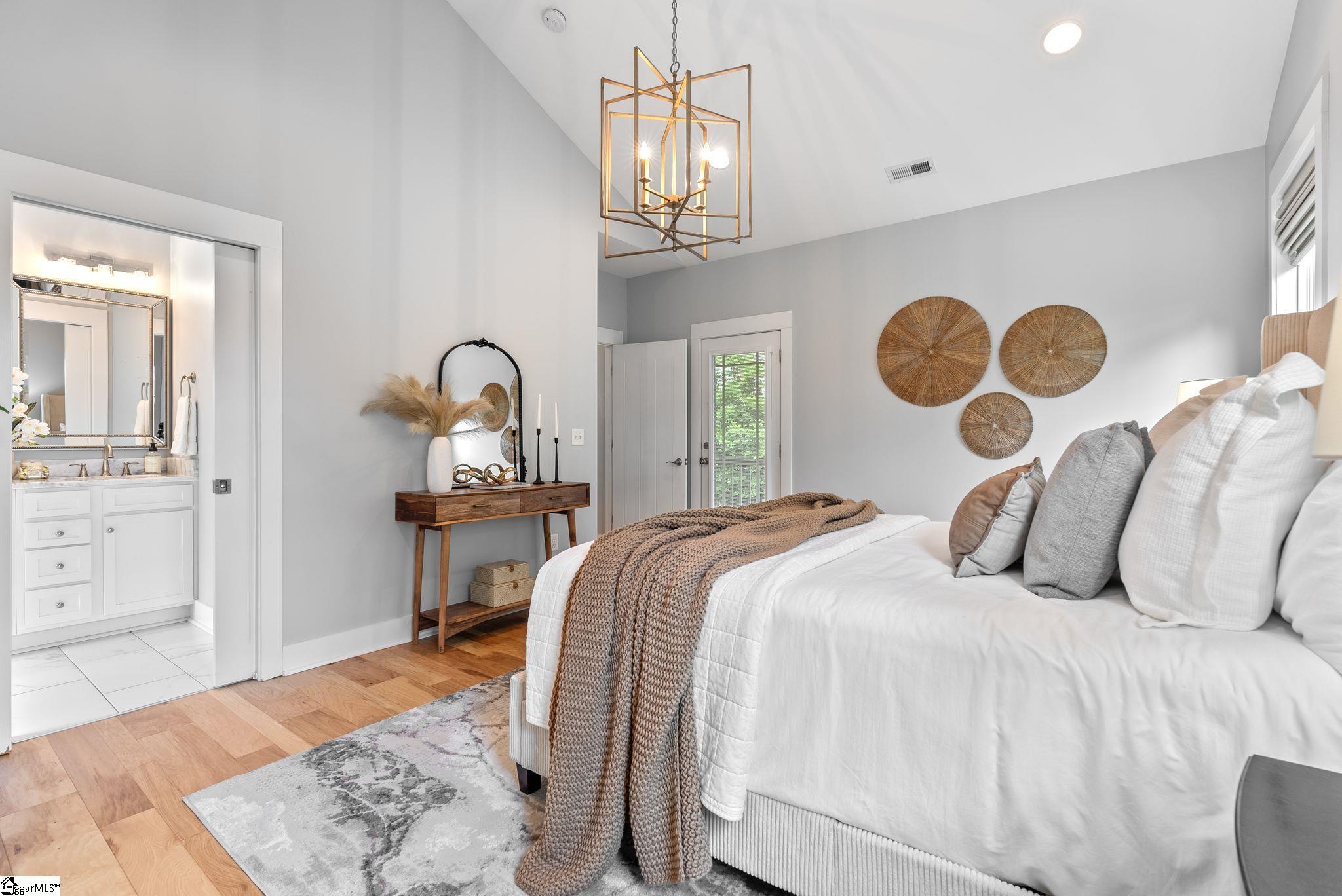 106 Woodville Avenue Greenville, SC 29607