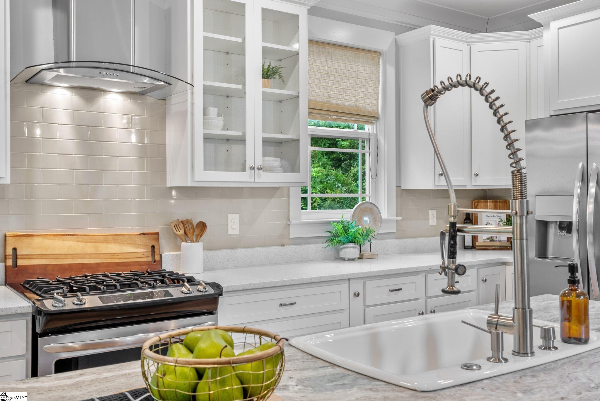 106 Woodville Avenue Greenville, SC 29607
