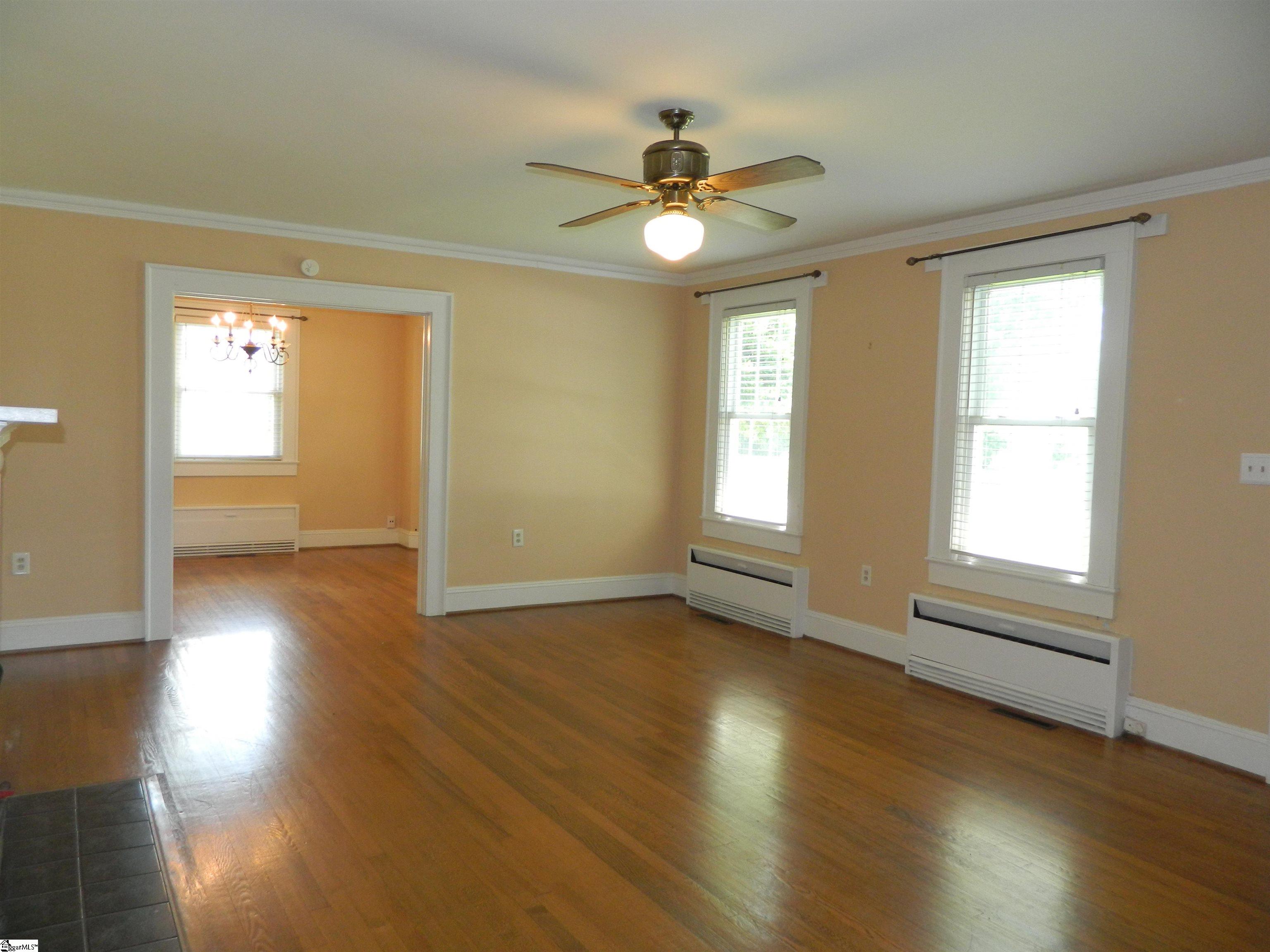 220 Moultrie Square Anderson, SC 29621