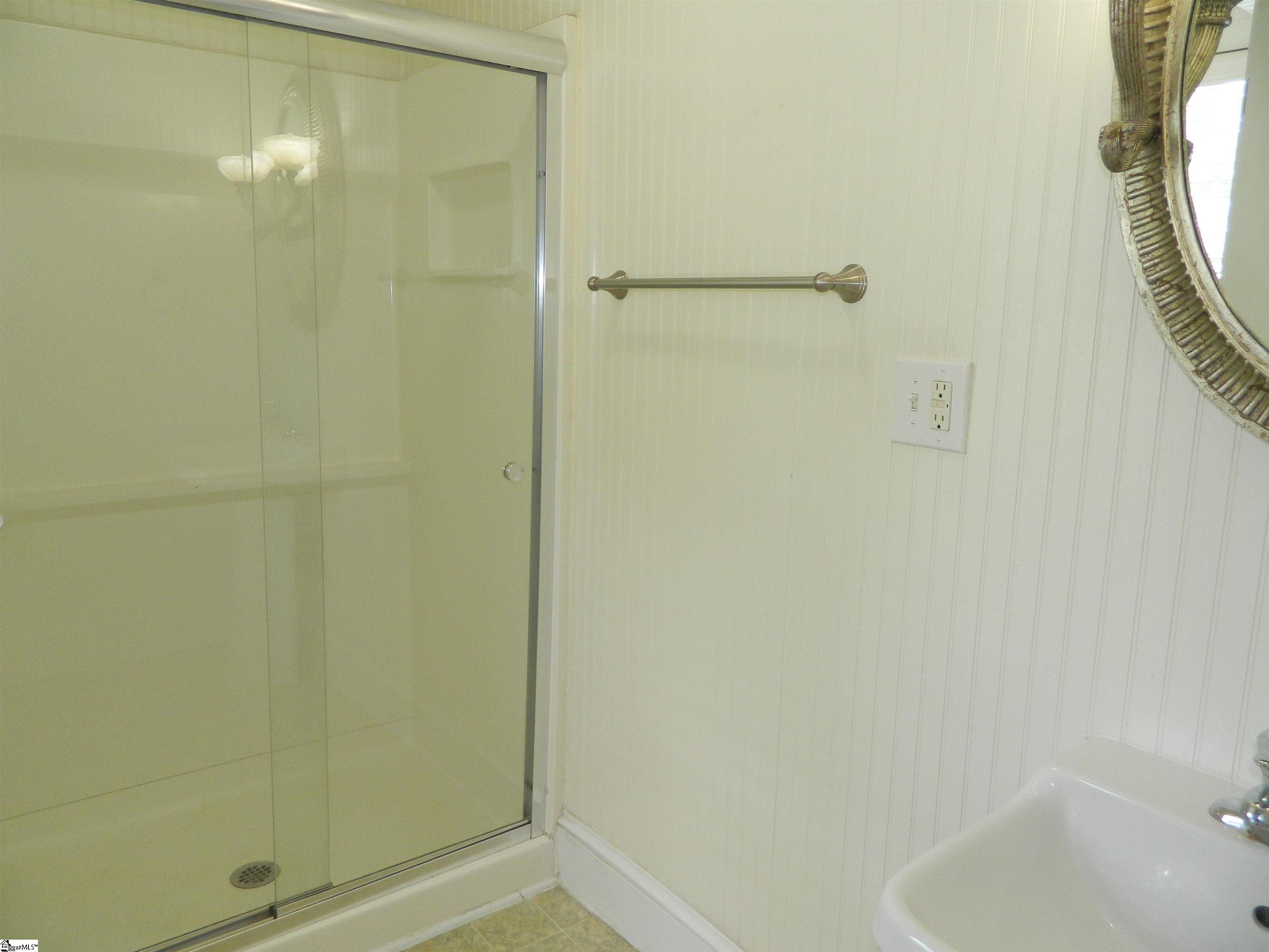 220 Moultrie Square Anderson, SC 29621
