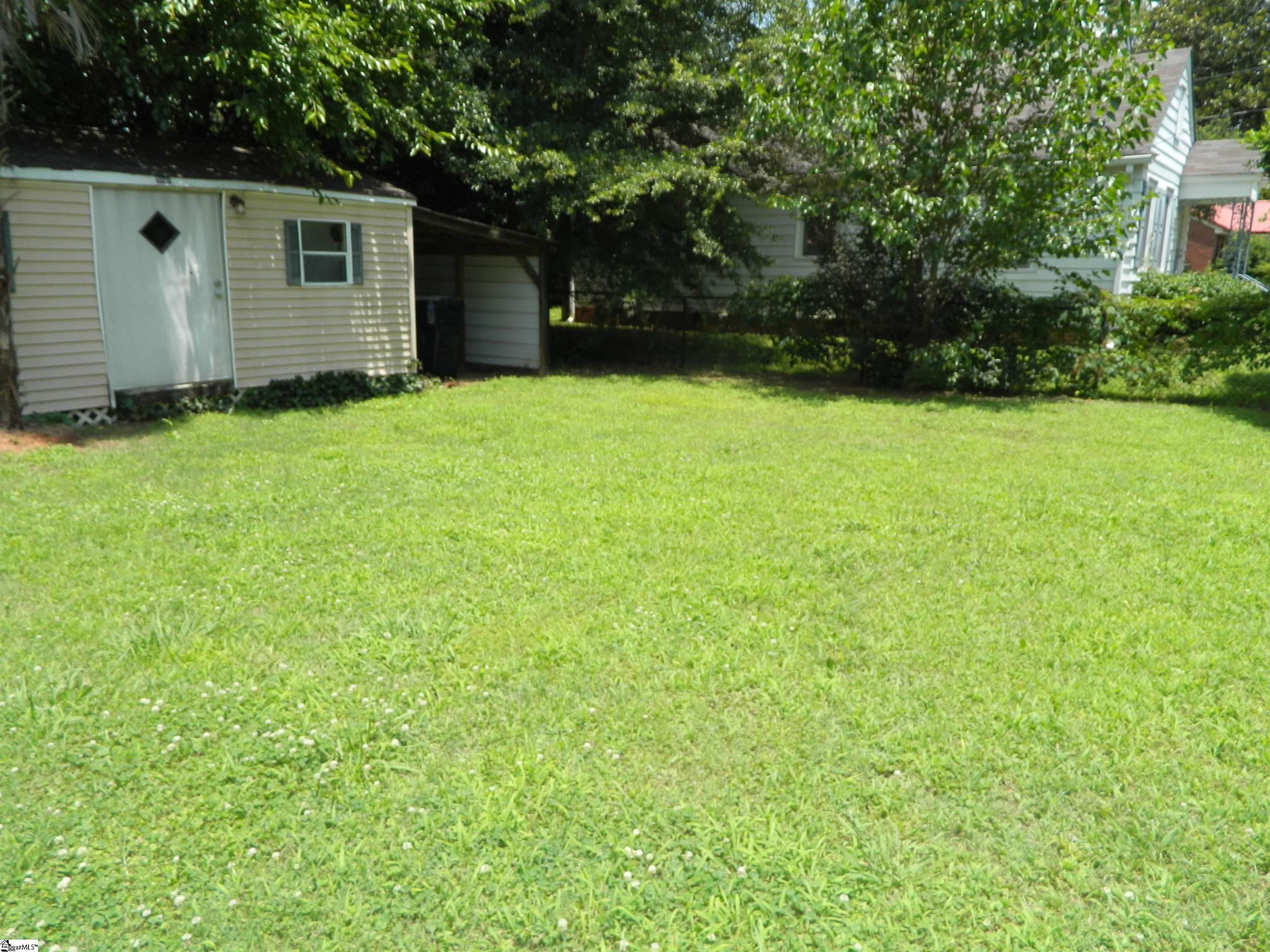 220 Moultrie Square Anderson, SC 29621