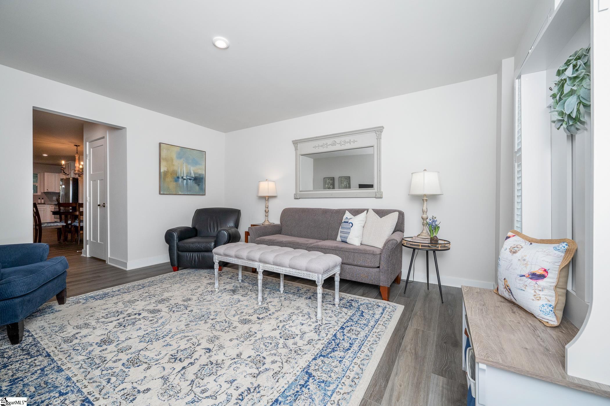 804 Staveley Lane Greenville, SC 29617