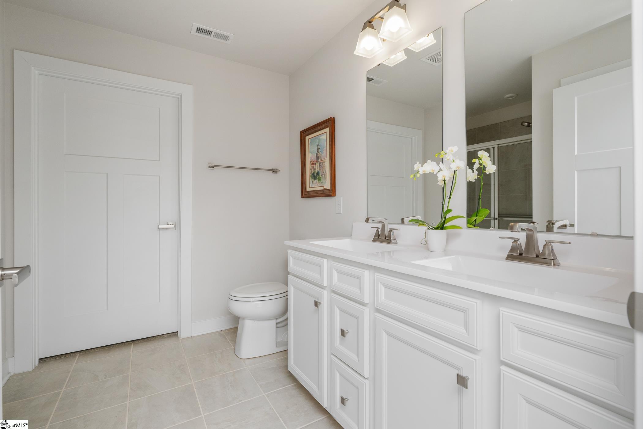 804 Staveley Lane Greenville, SC 29617