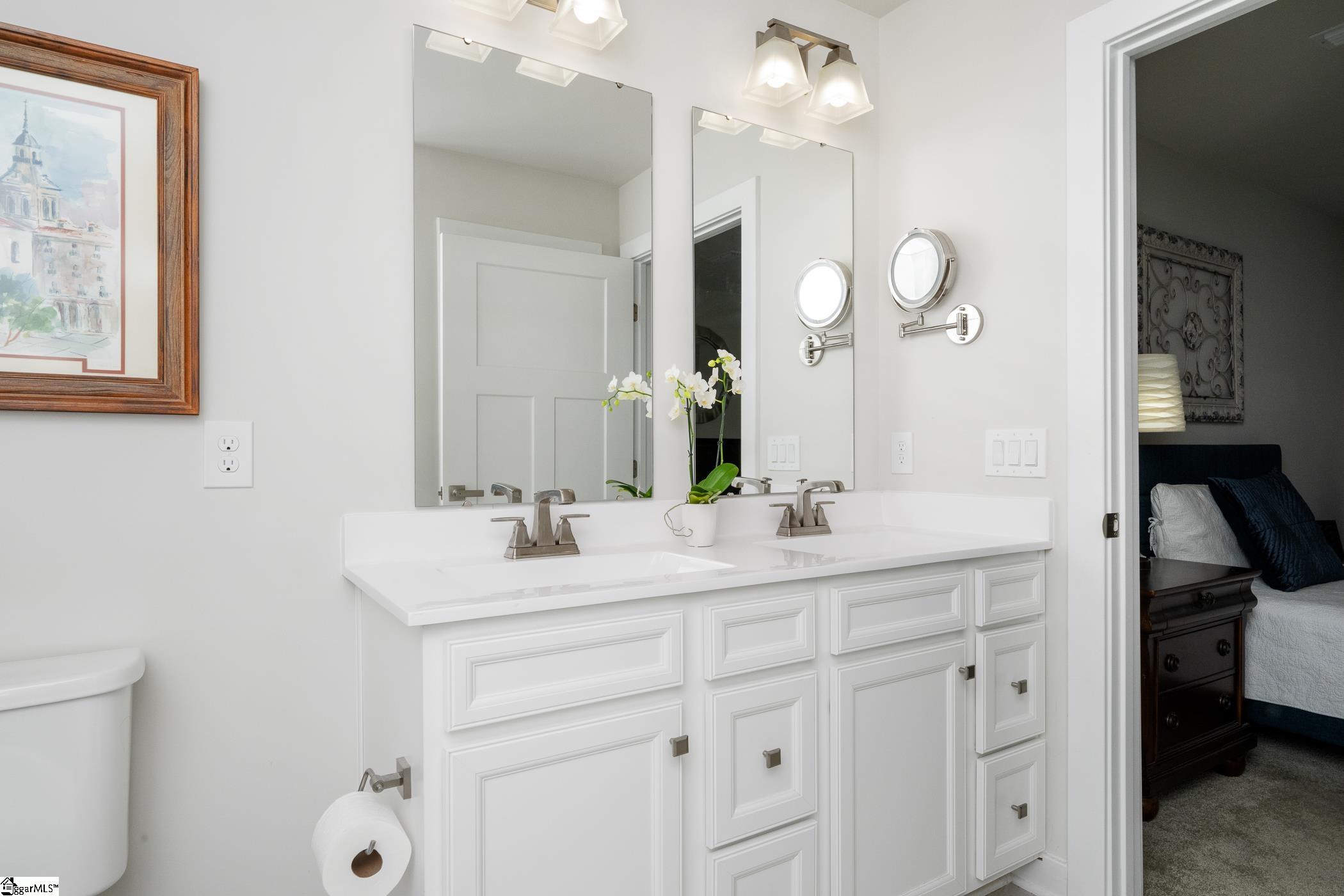 804 Staveley Lane Greenville, SC 29617