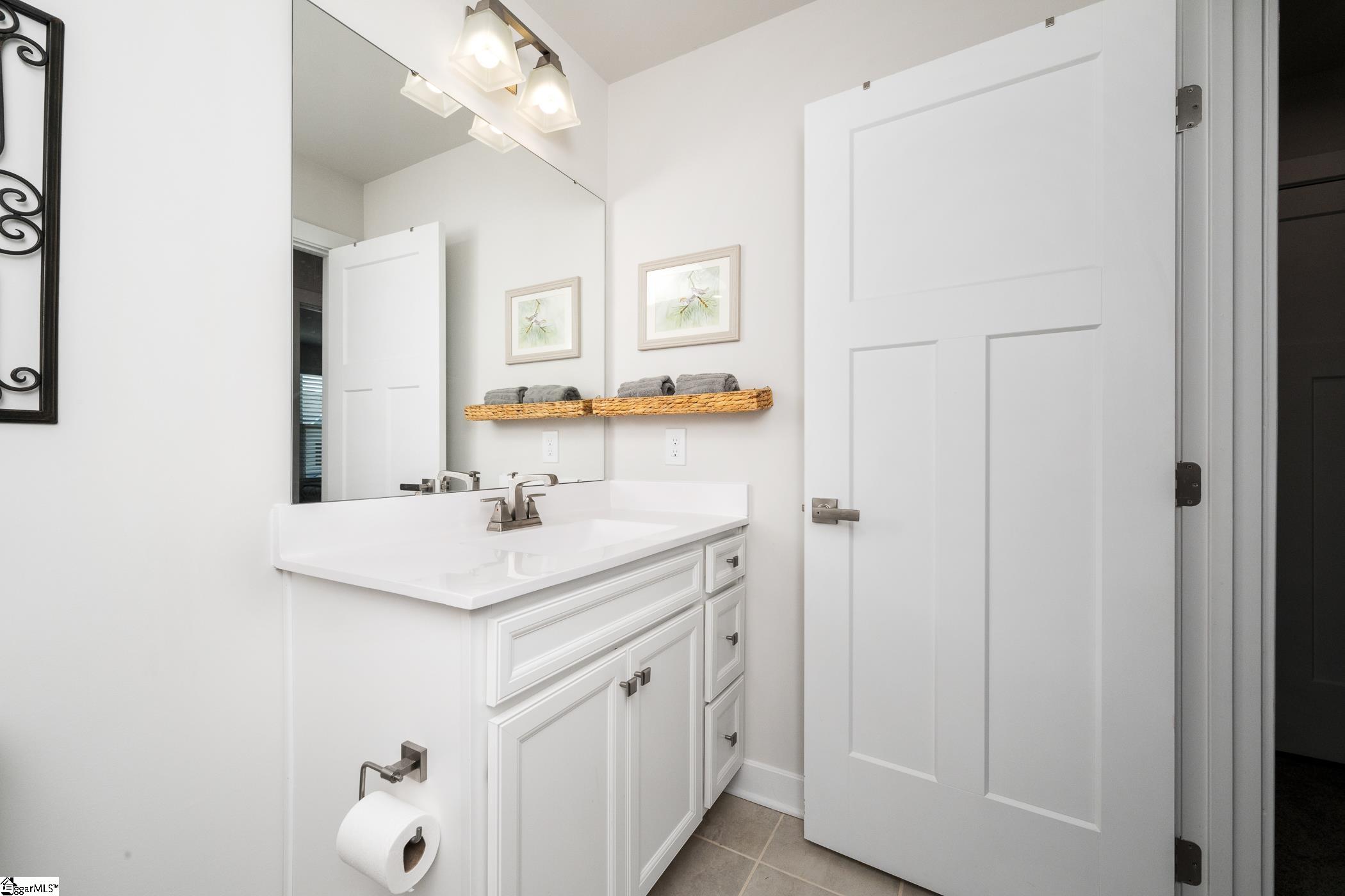 804 Staveley Lane Greenville, SC 29617