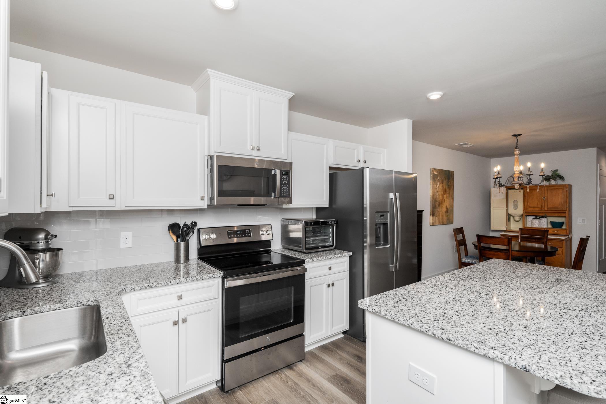 804 Staveley Lane Greenville, SC 29617