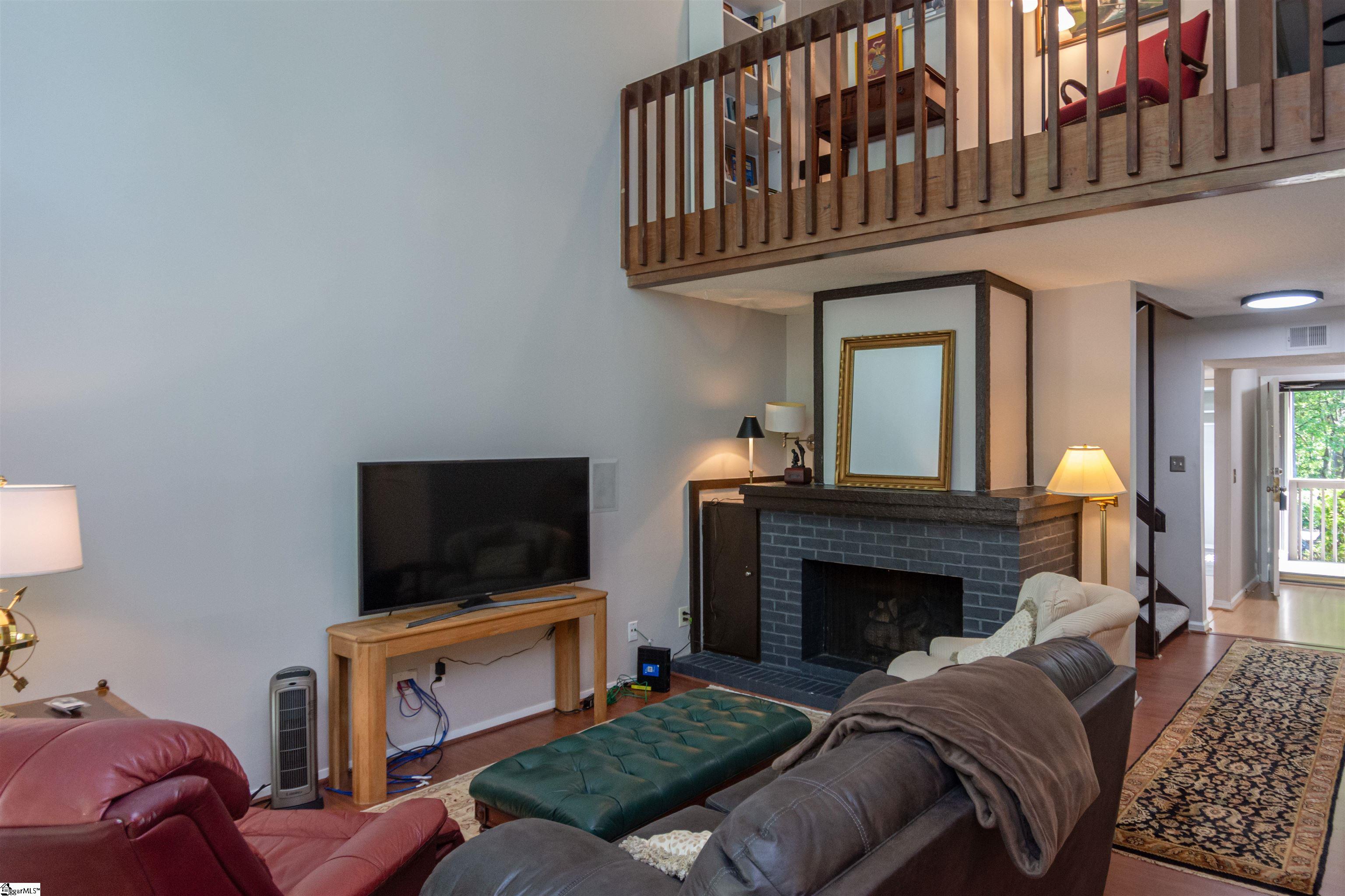 130 Inglewood Way Greenville, SC 29615