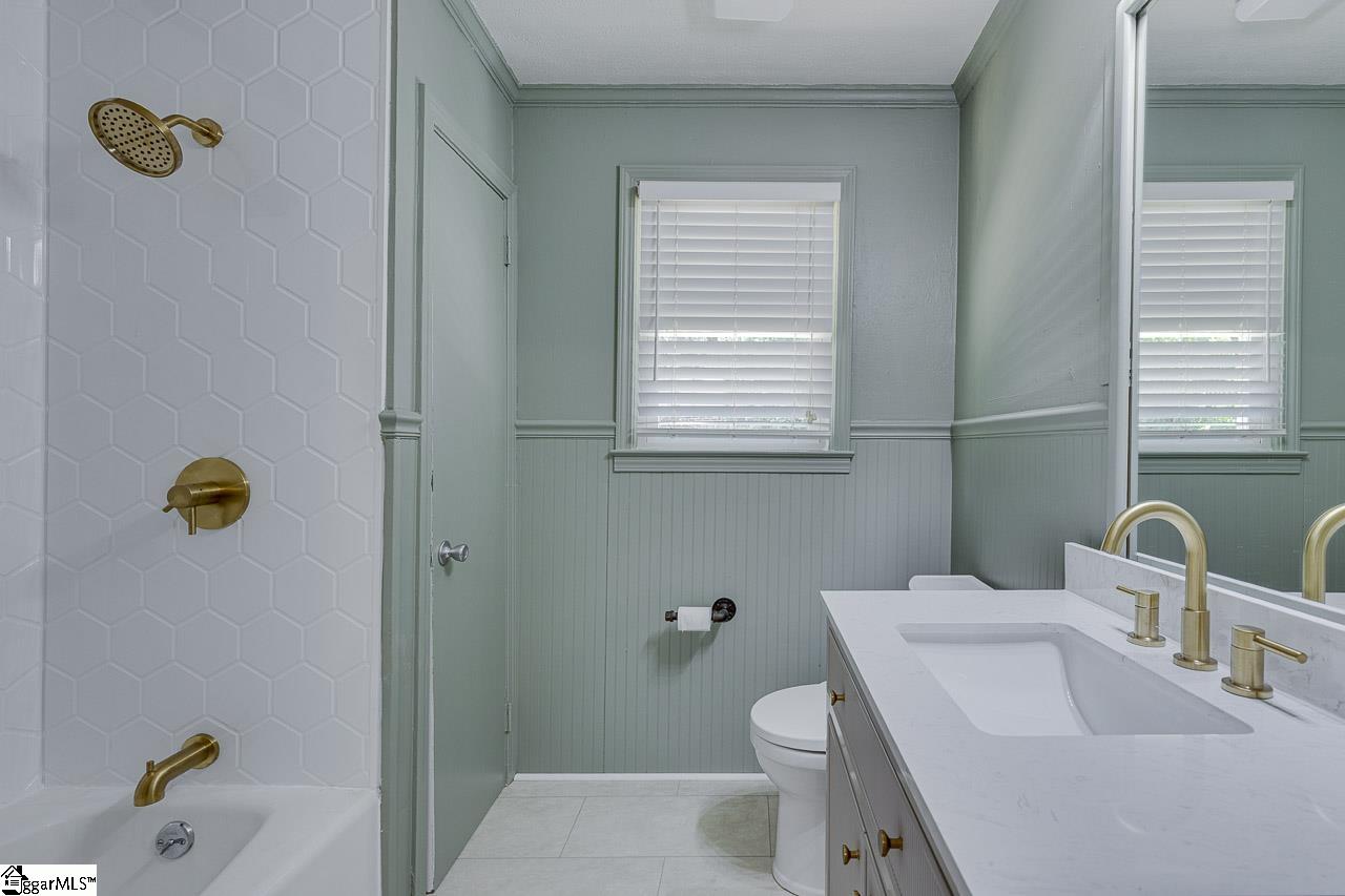 413 N Maple Street Simpsonville, SC 29681