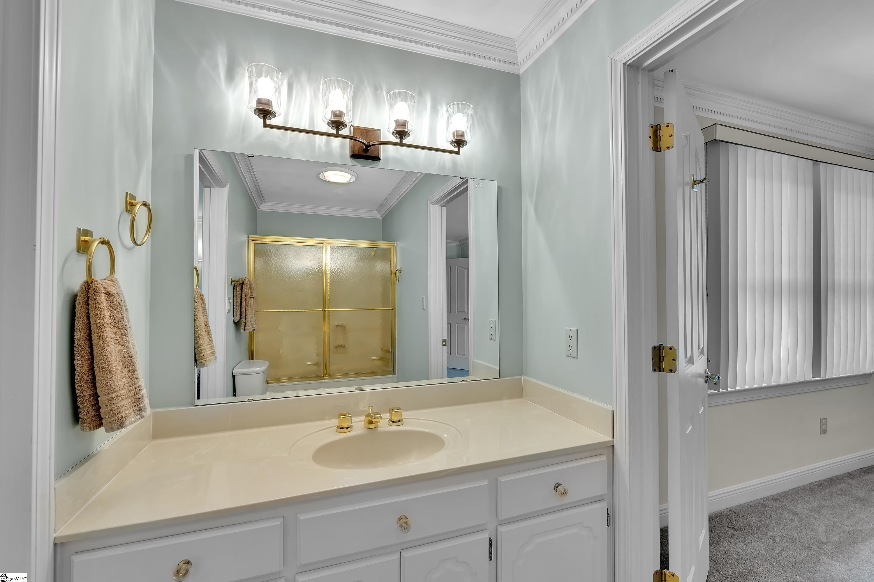 207 Carolina Club Drive Spartanburg, SC 29306
