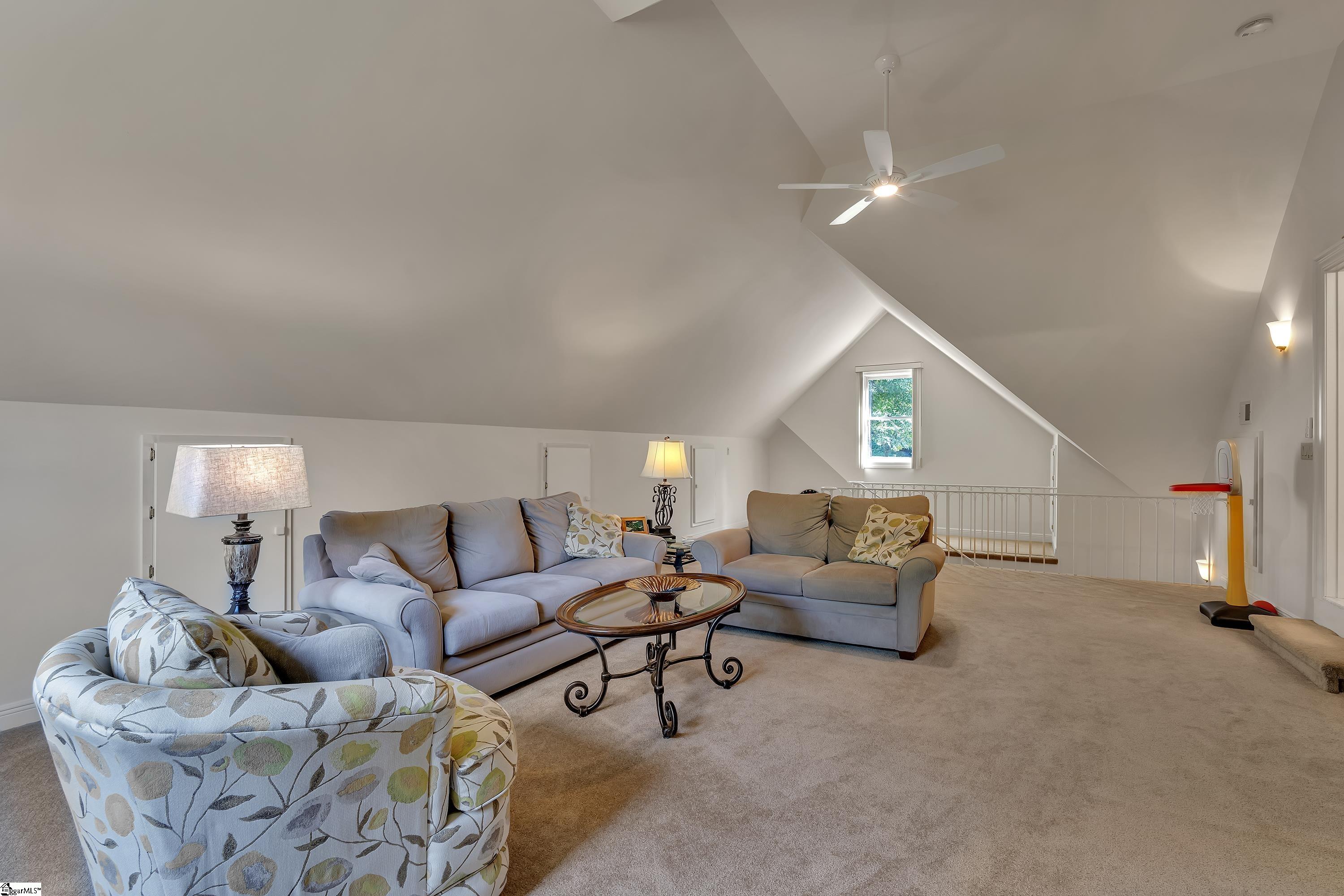 207 Carolina Club Drive Spartanburg, SC 29306
