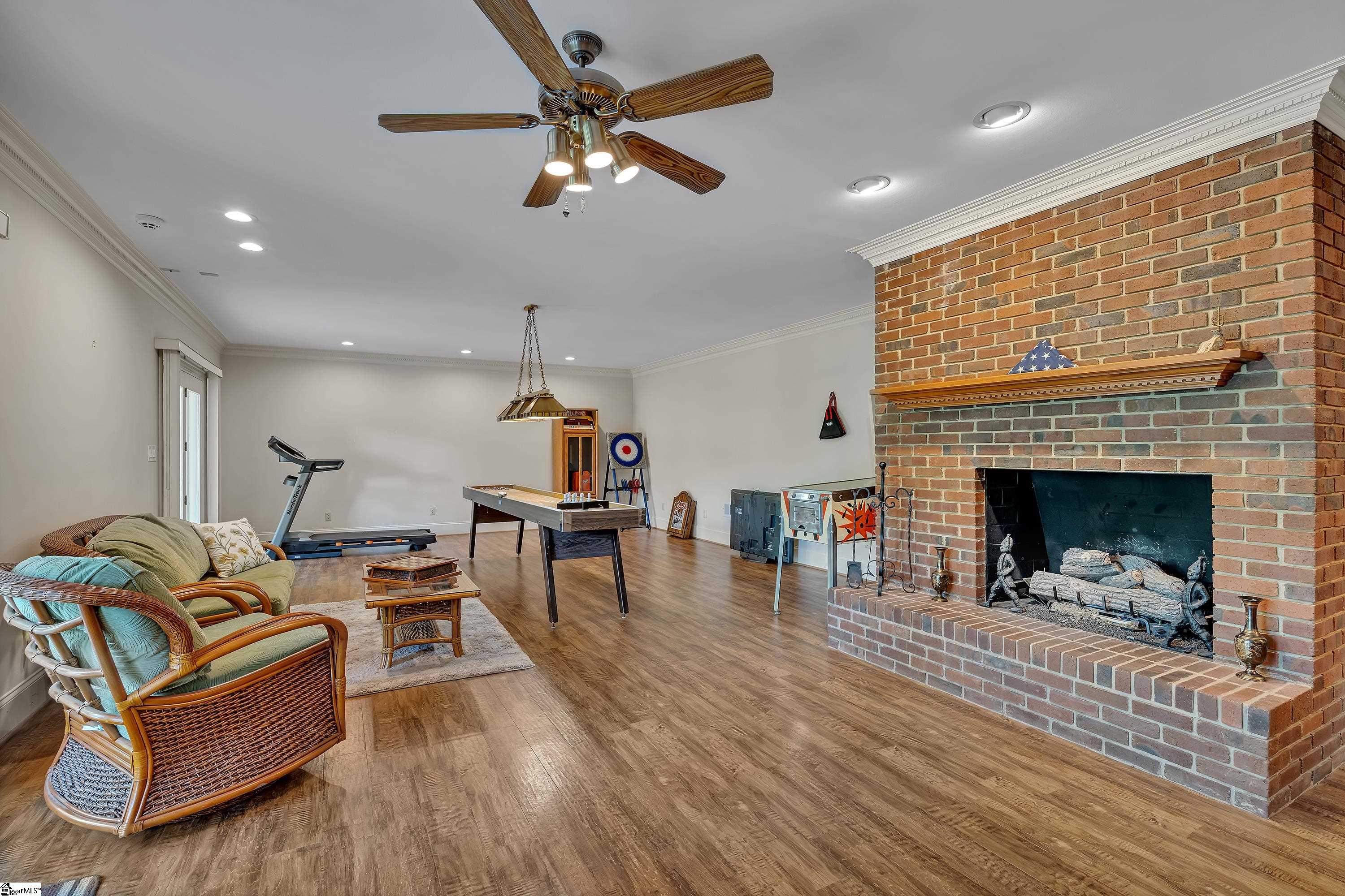 207 Carolina Club Drive Spartanburg, SC 29306