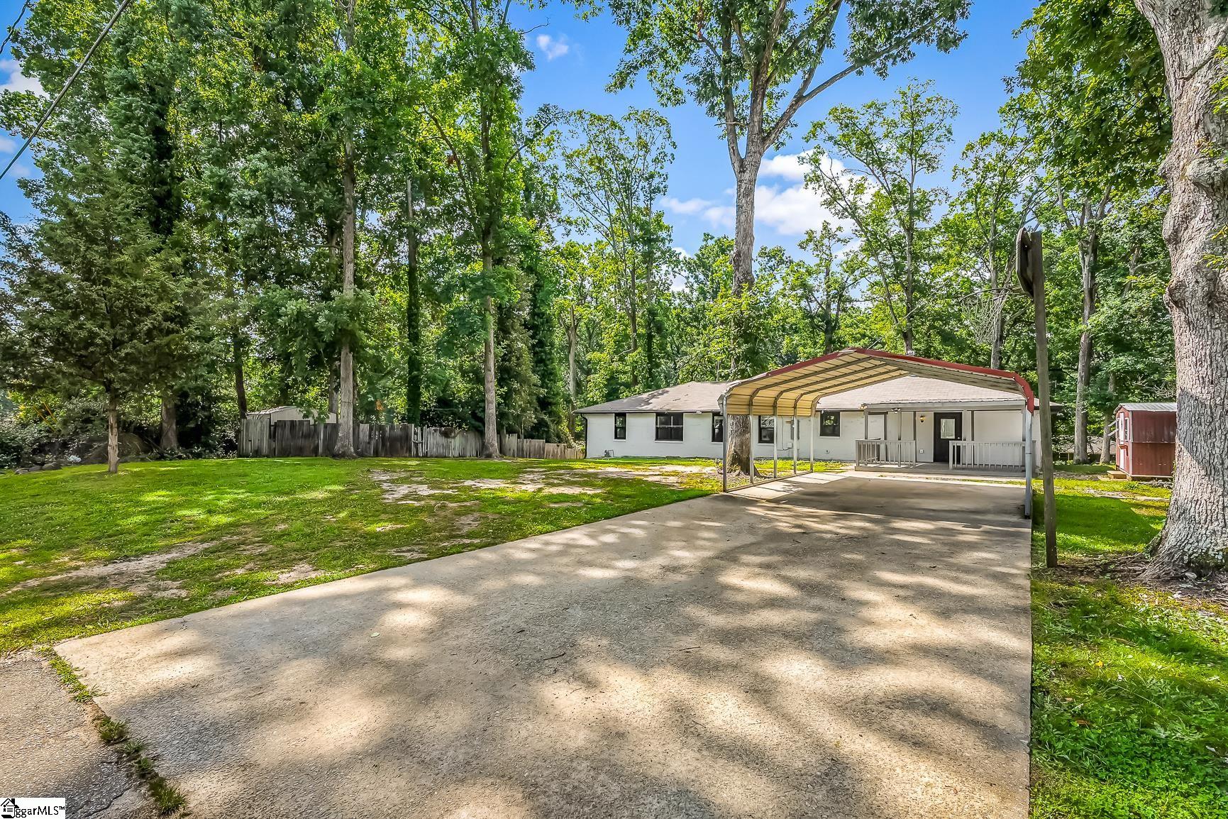 115 Tanglewood Drive Anderson, SC 29621