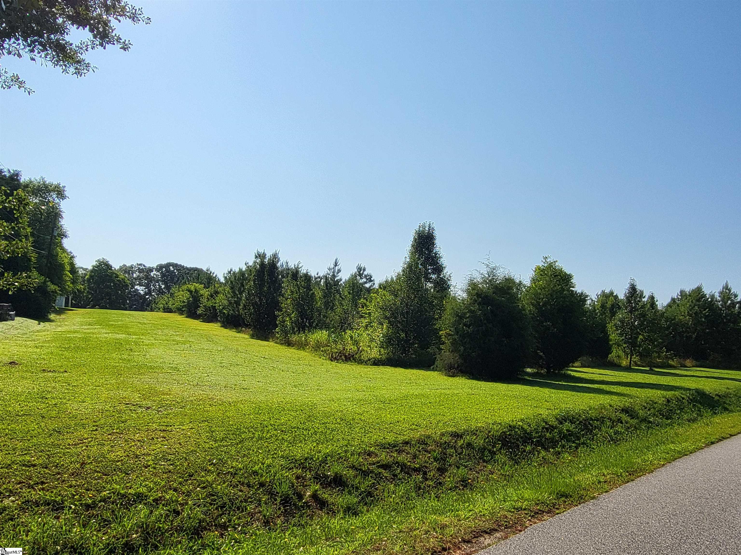 00 S McElhaney Road Greer, SC 29651