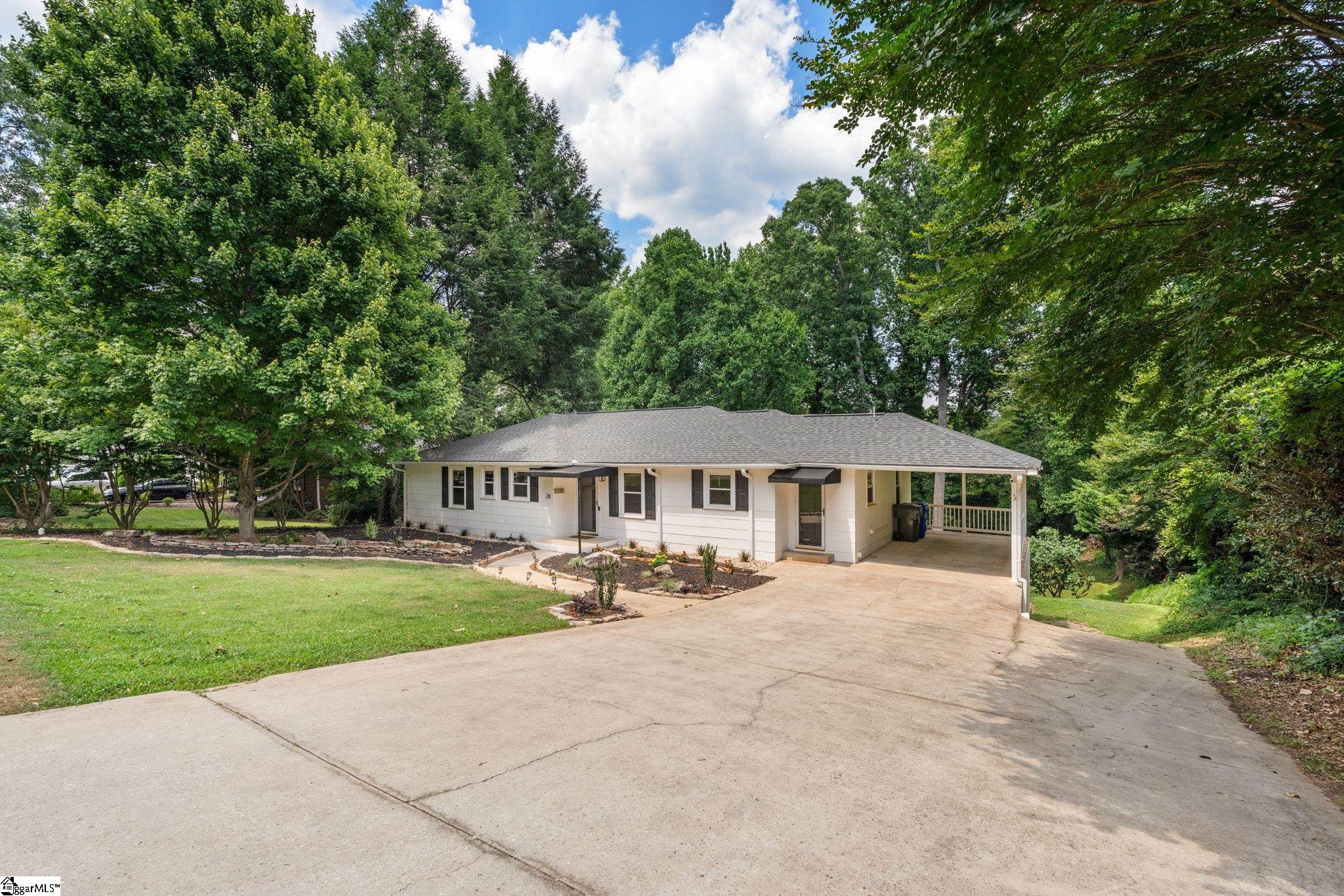 28 Blackburn Street Greenville, SC 29607