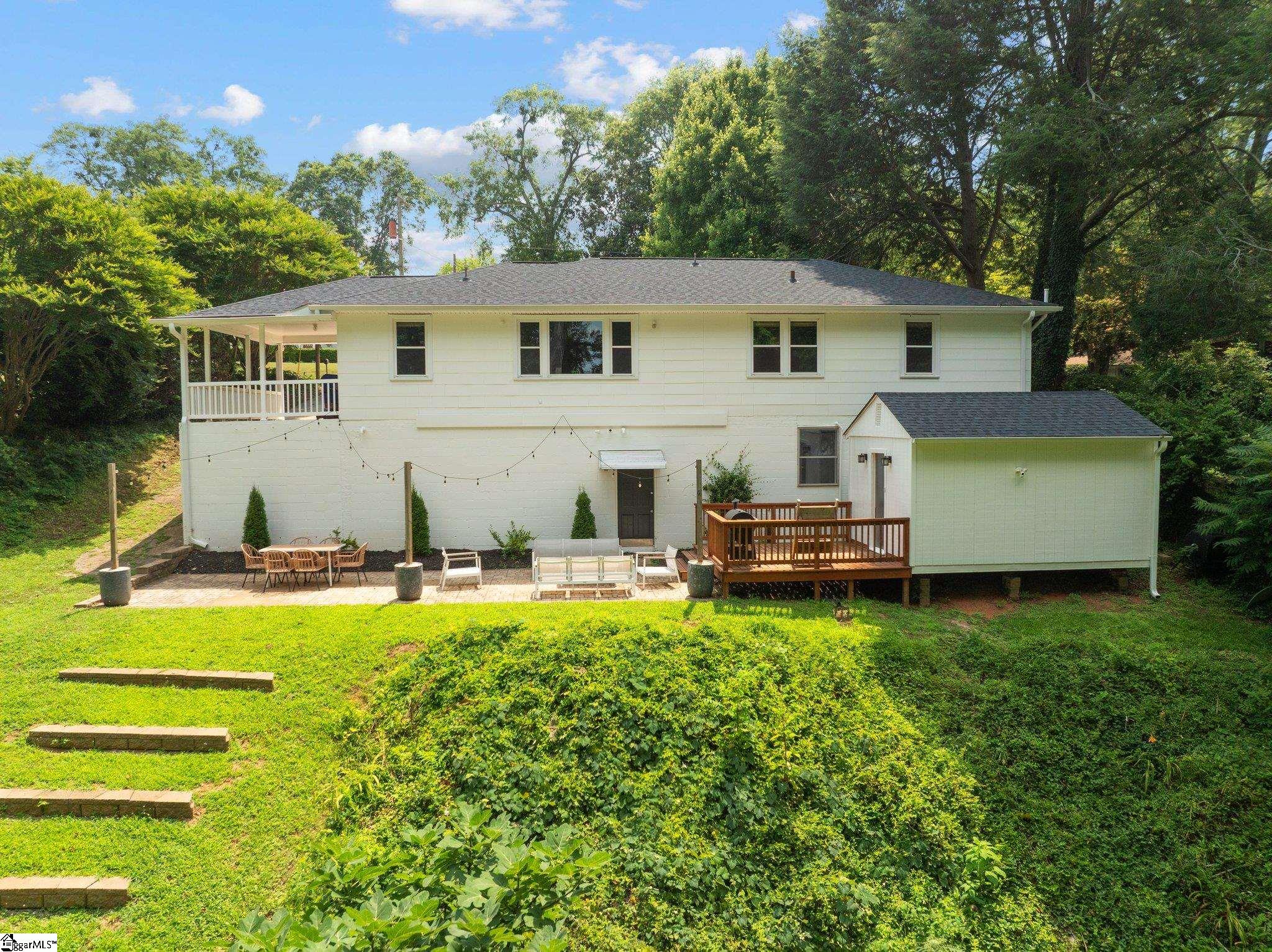 28 Blackburn Street Greenville, SC 29607