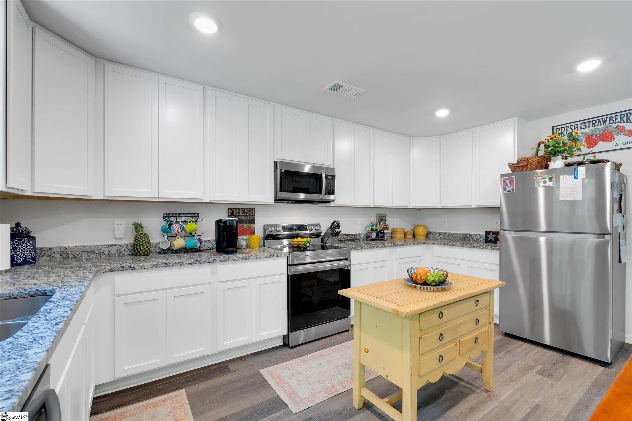 116 Heather Glen Lane Clinton, SC 29325