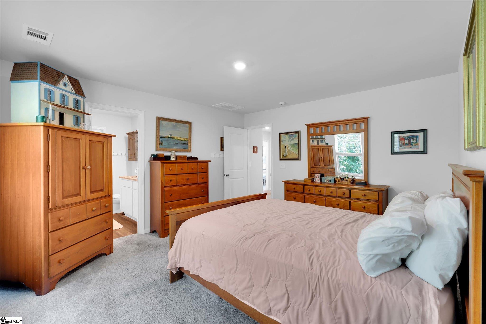 116 Heather Glen Lane Clinton, SC 29325