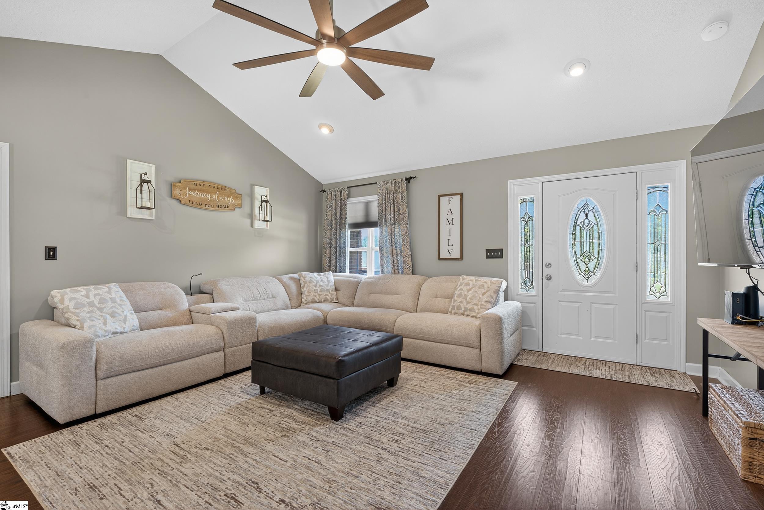 111 Falcon Lane Chesnee, SC 29323