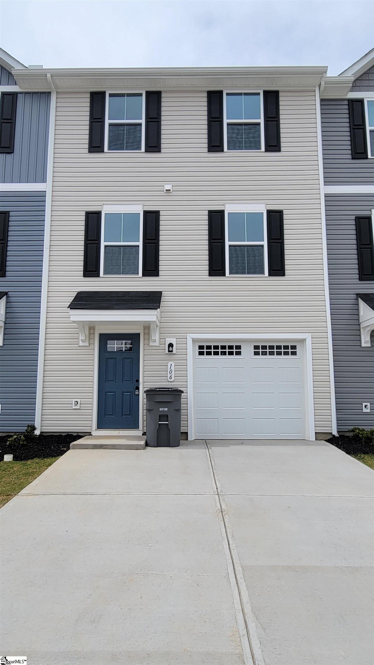 106 Verdant Leaf Way Greenville, SC 29617
