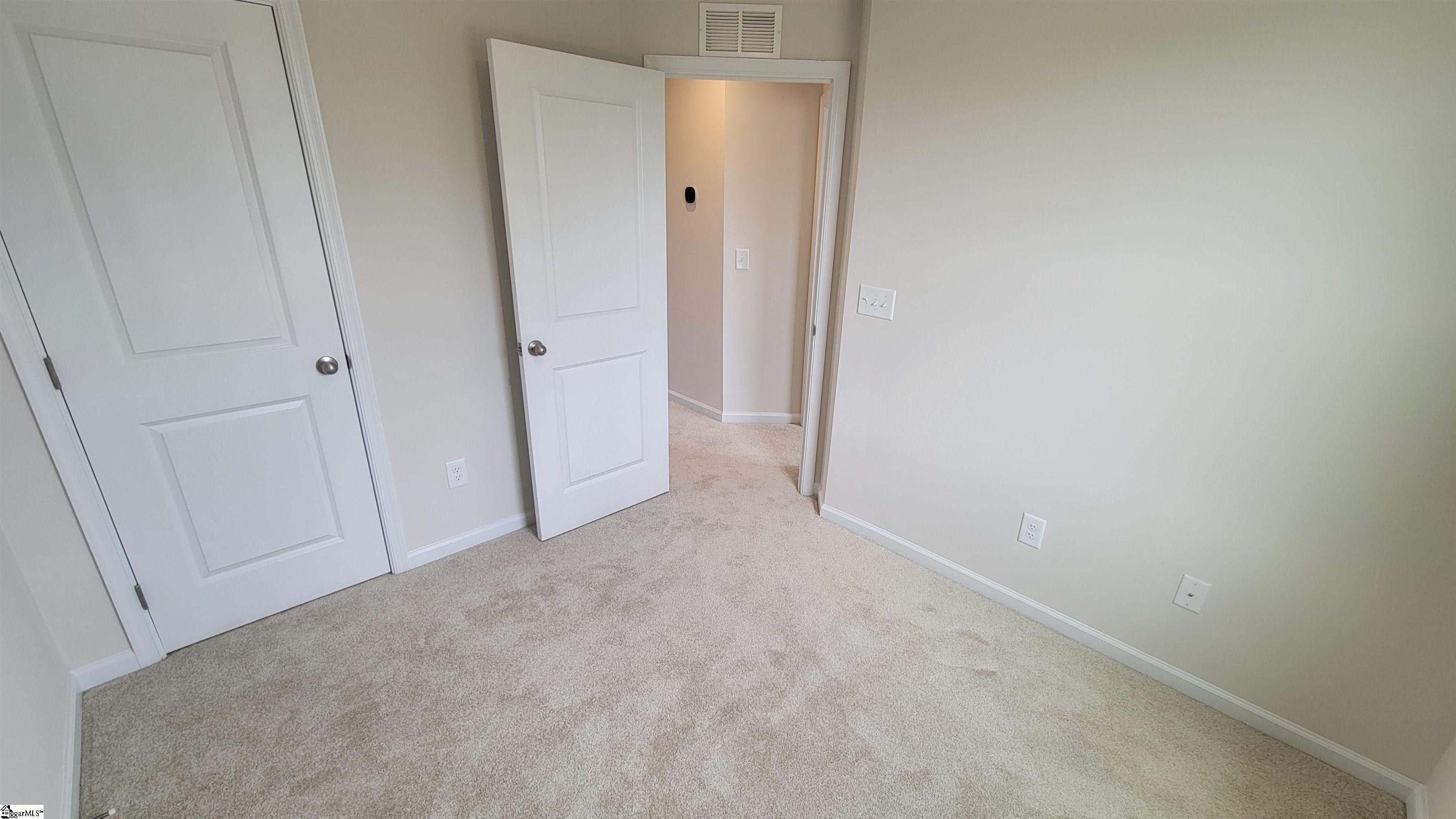 106 Verdant Leaf Way Greenville, SC 29617