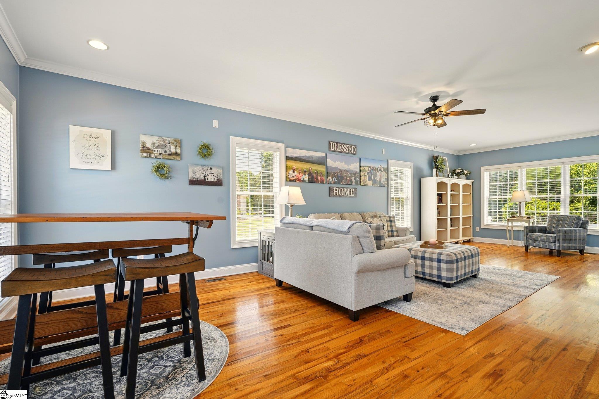 225 Watersedge Drive Boiling Springs, SC 29316